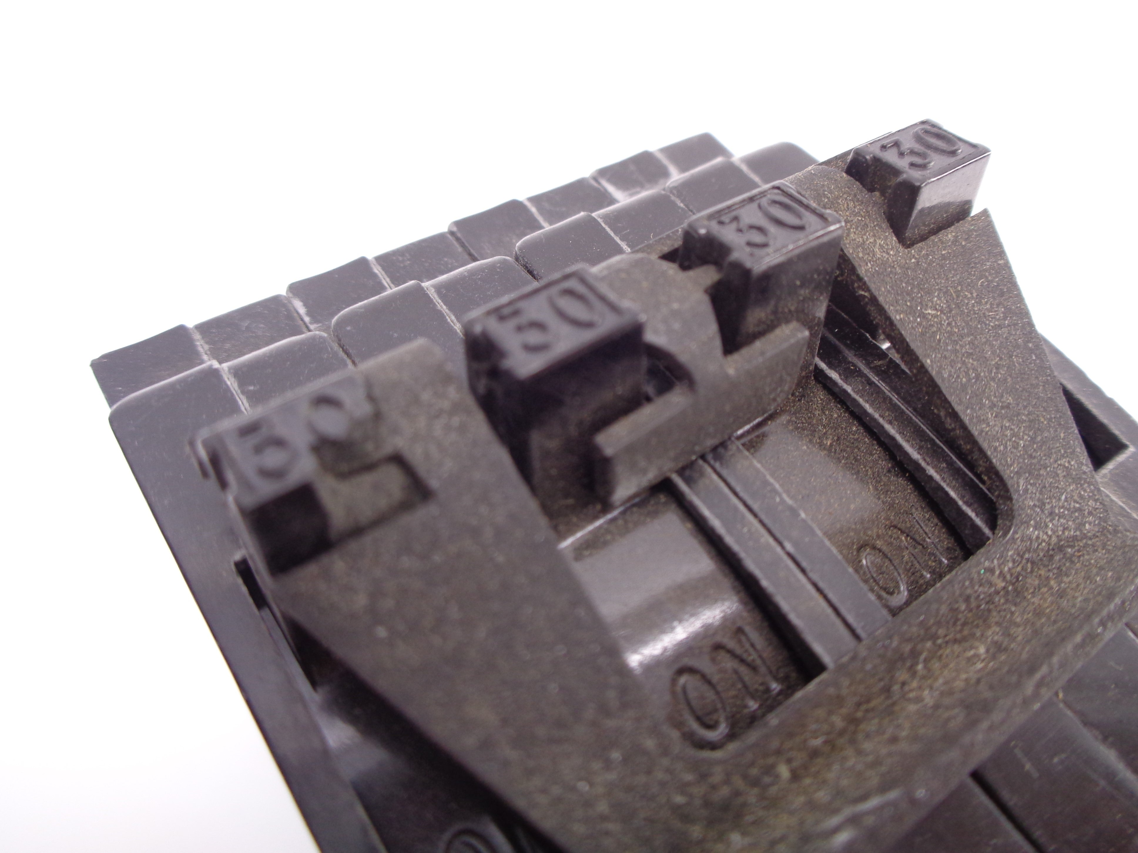 ITE CTL430 30A 120/240V (AS PITURED) NSNP