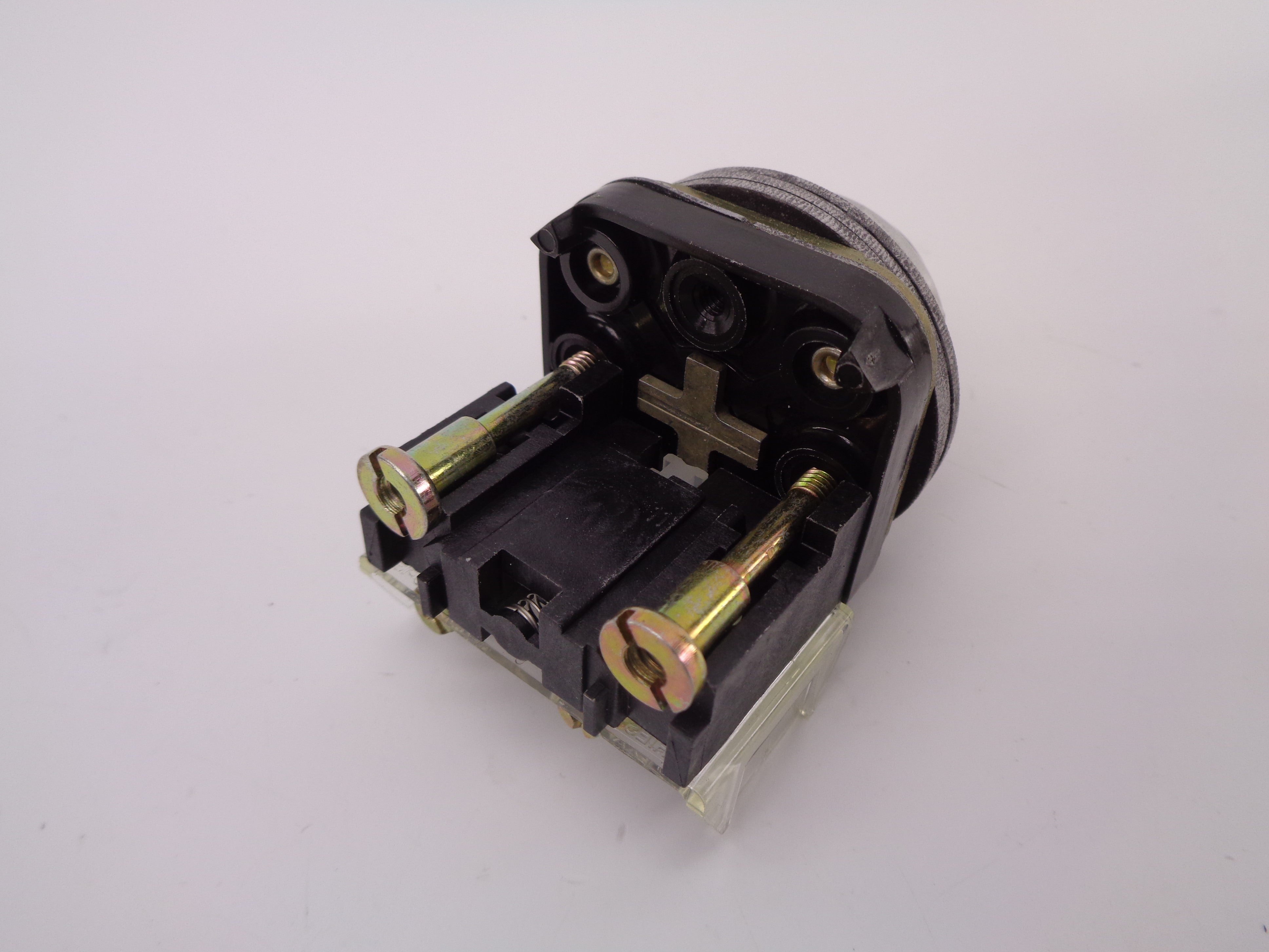ALLEN BRADLEY 800T-B2A SER. T (WH) NSMP