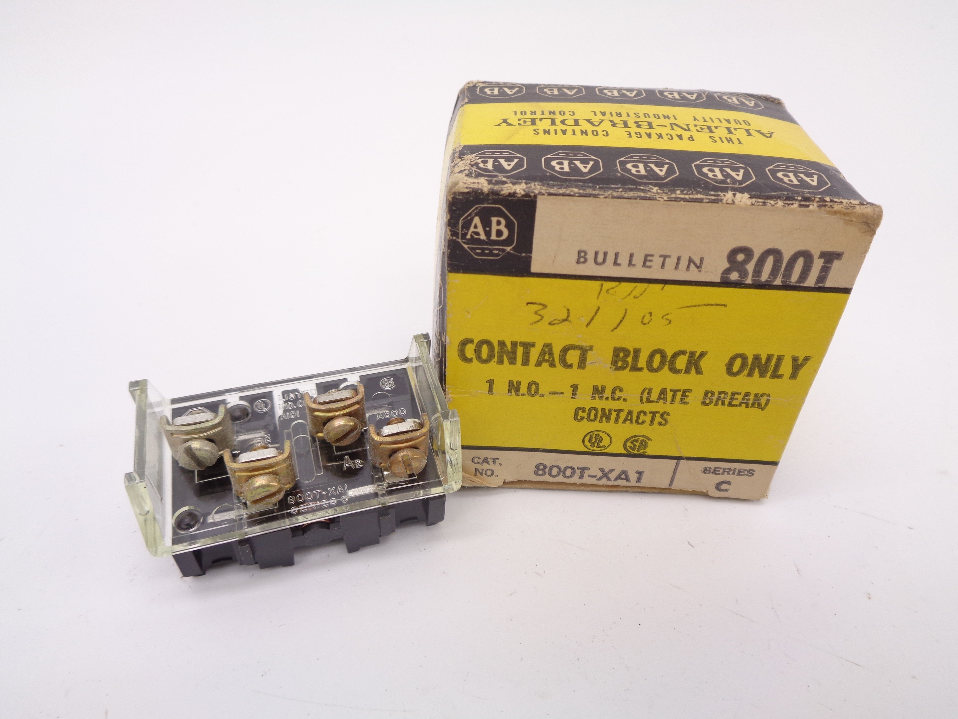 ALLEN BRADLEY 800T-XA1 SER. C (BK/YL) NSMP