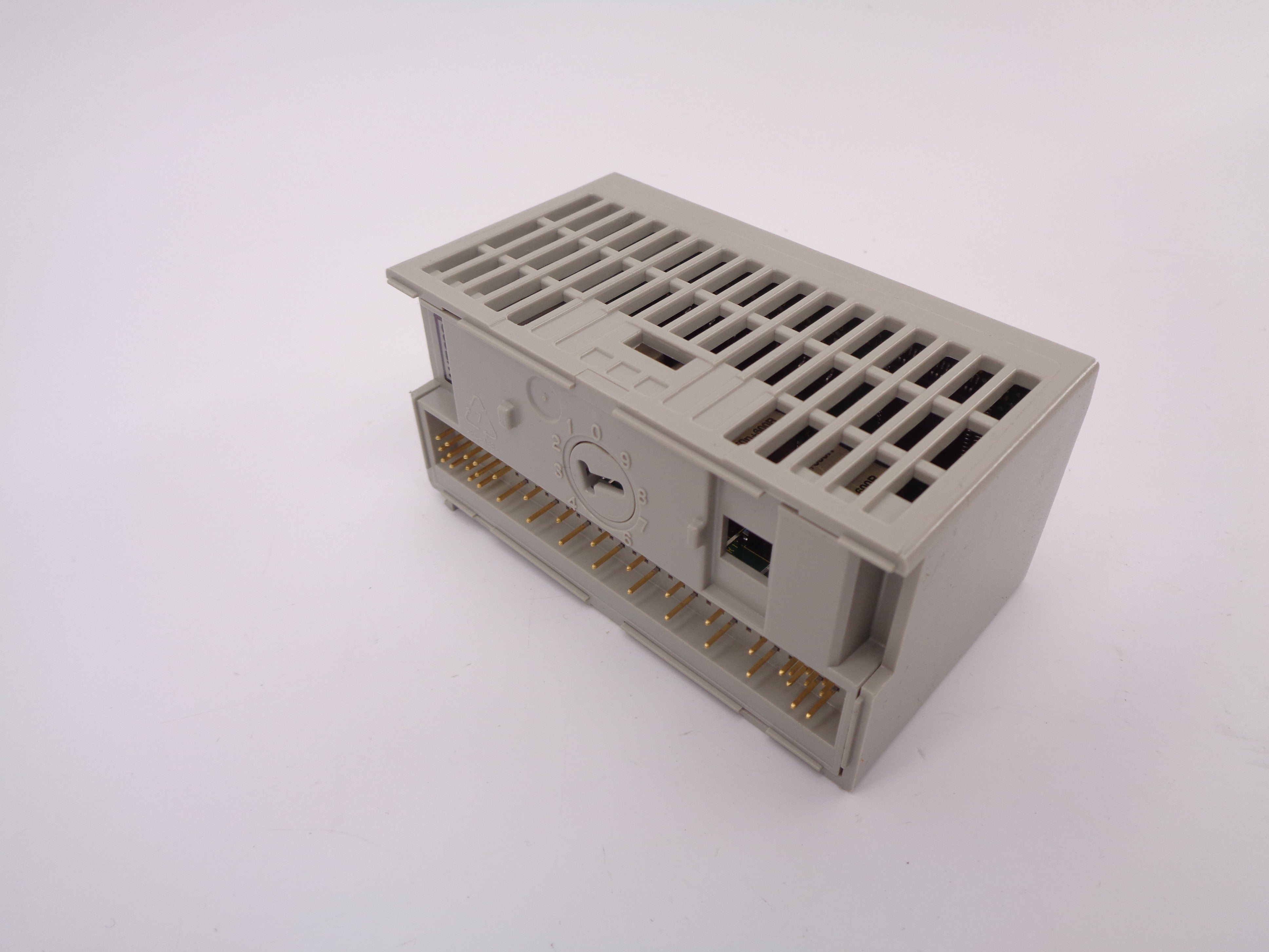 ALLEN BRADLEY 1794IA8 SER. A NSMP