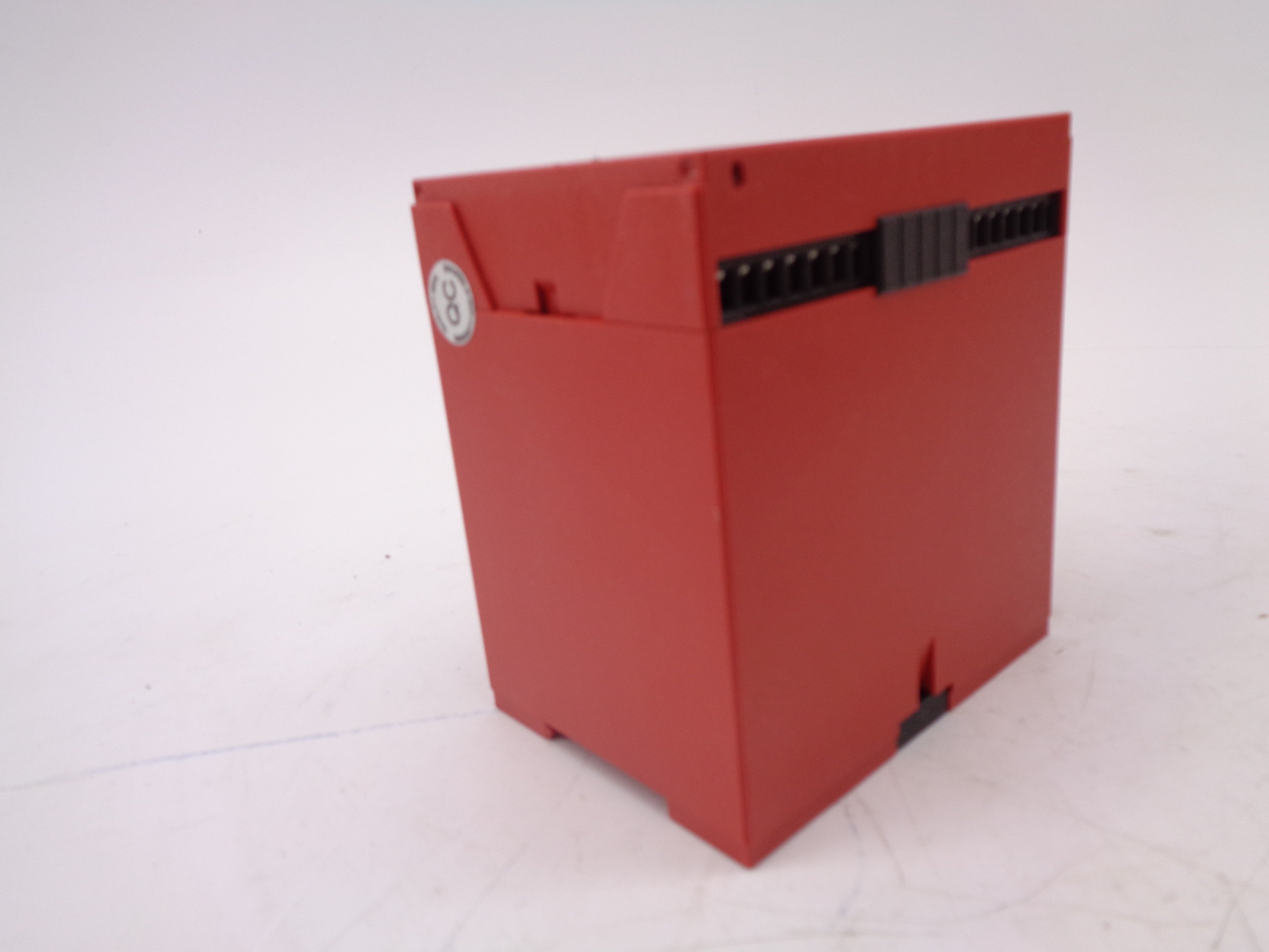 ALLEN BRADLEY 440R-G23110 SER.A 24V NSMP