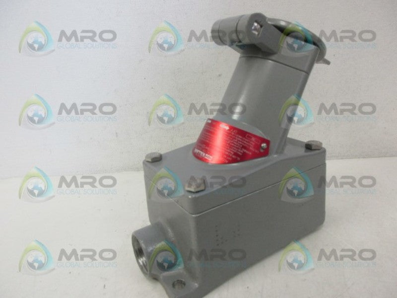 KILLARK UGRB5-20231 RECEPTACLE *NEW NO BOX*