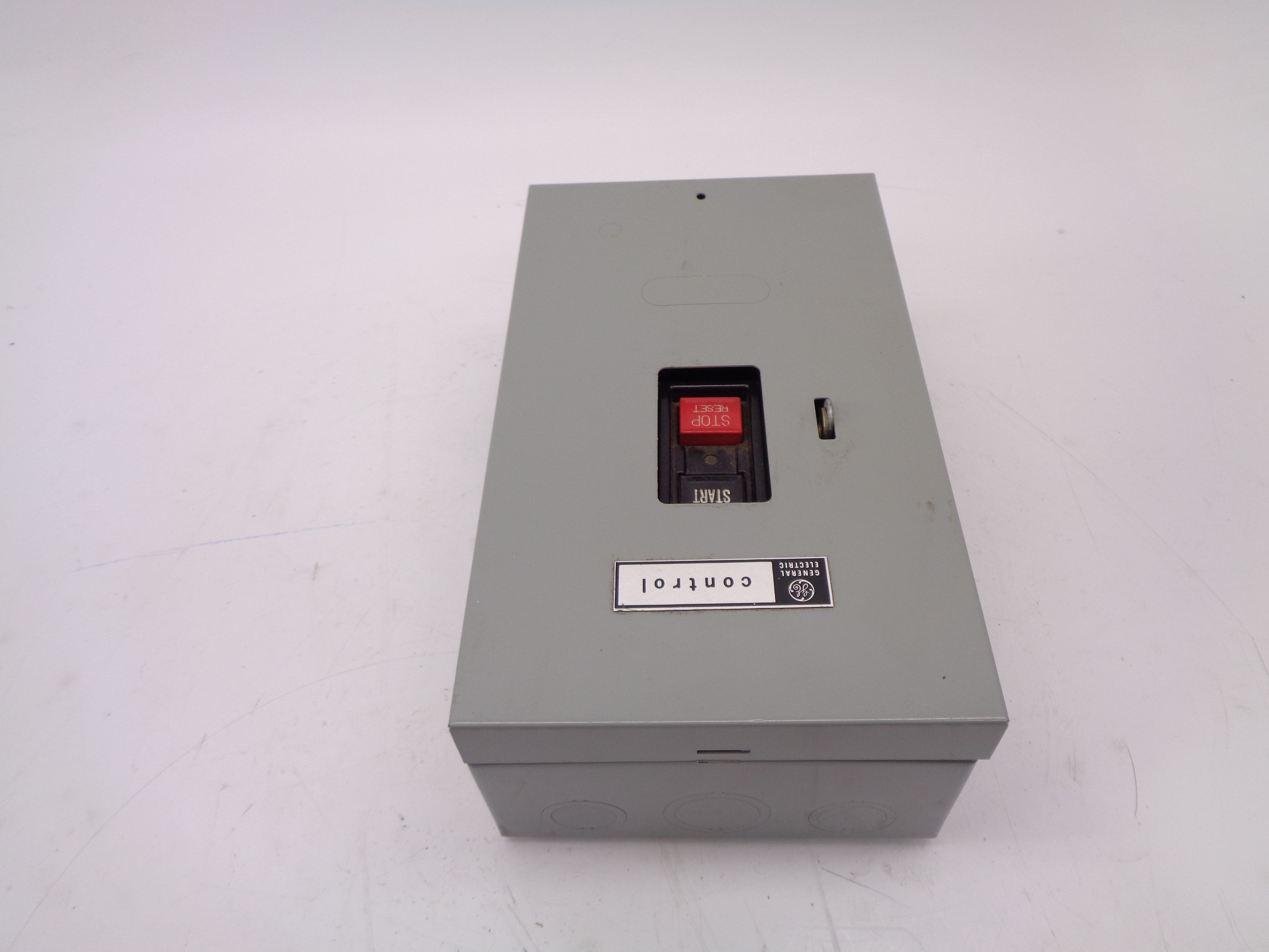 GENERAL ELECTRIC CR1062S27A 230V NSNP