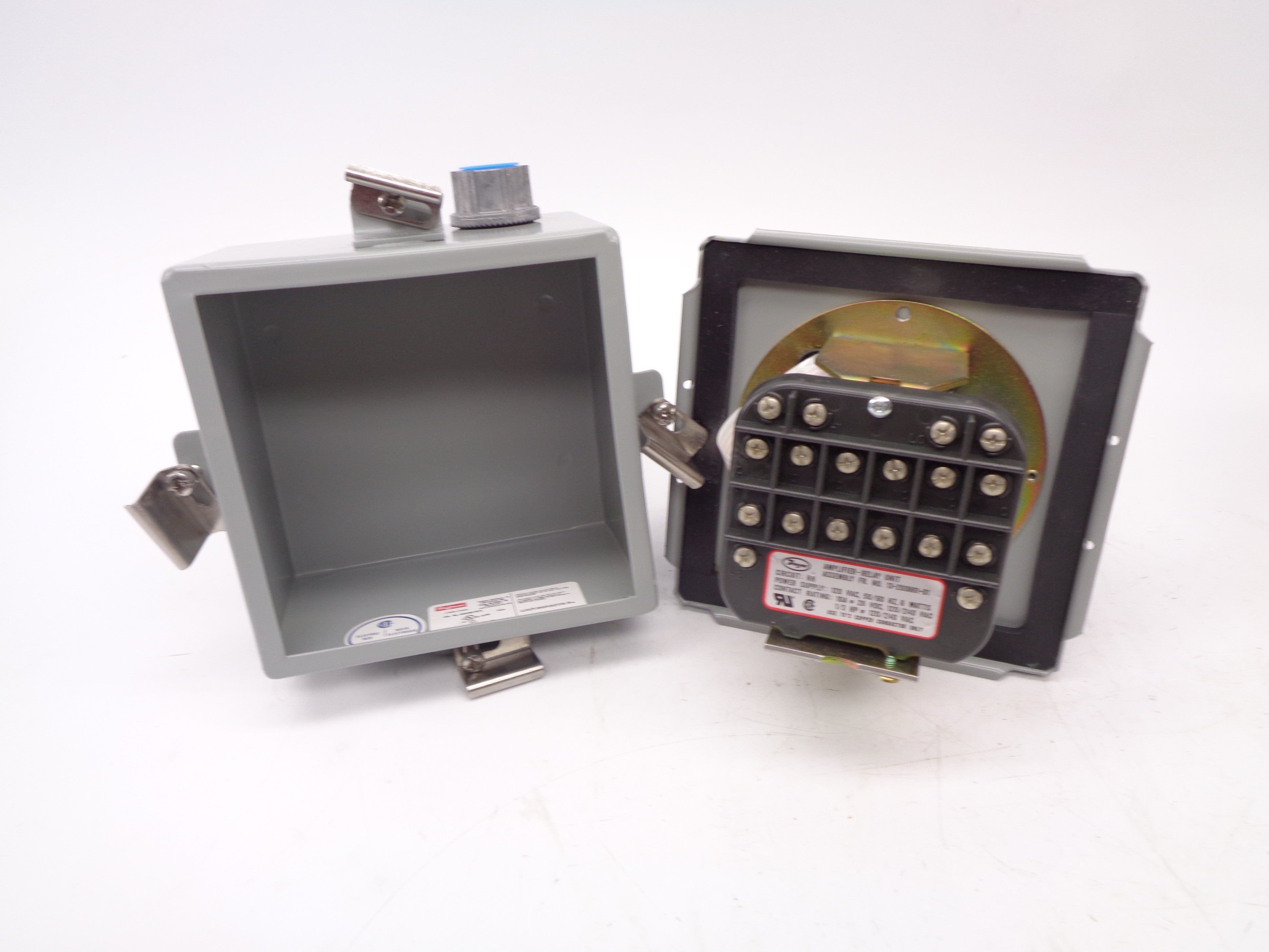 DWYER A3010-LT-WP NSMP