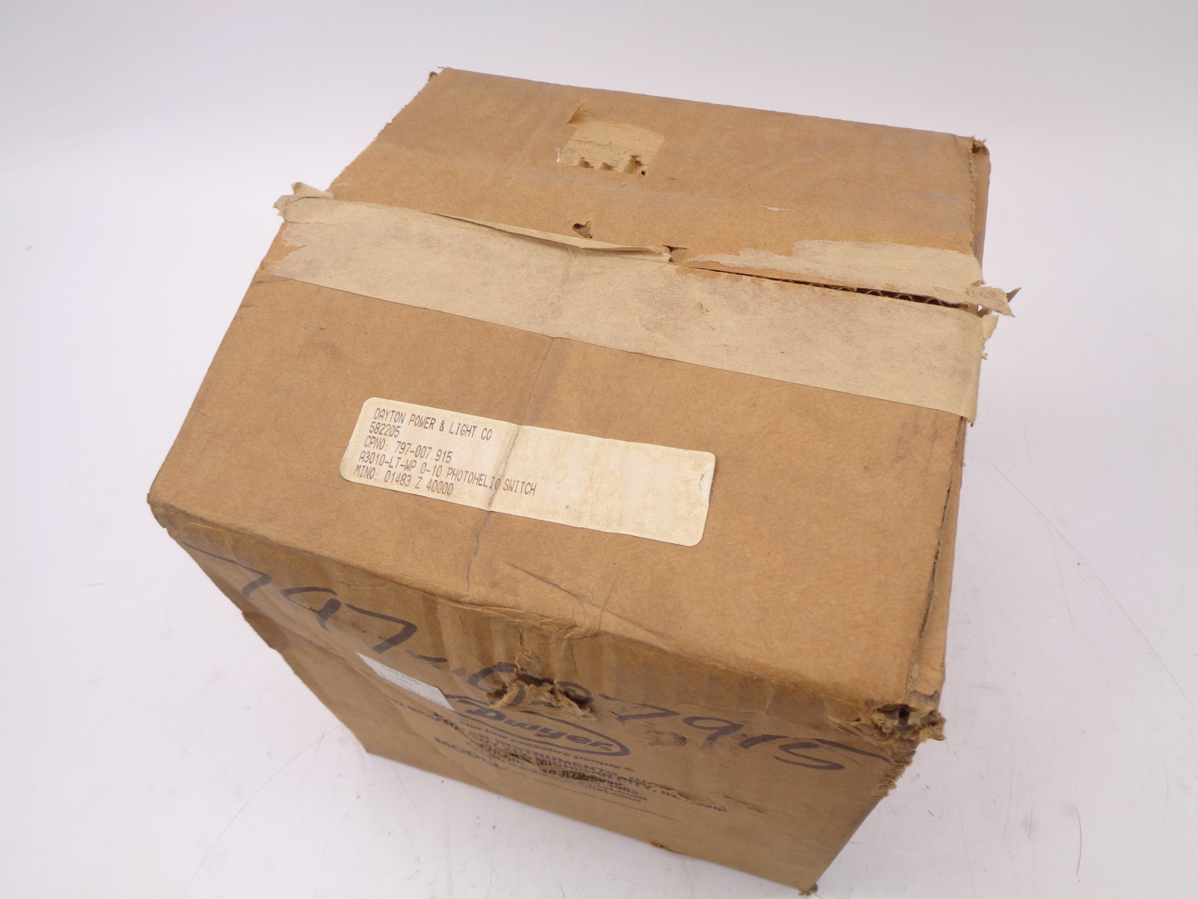 DWYER A3010-LT-WP NSMP