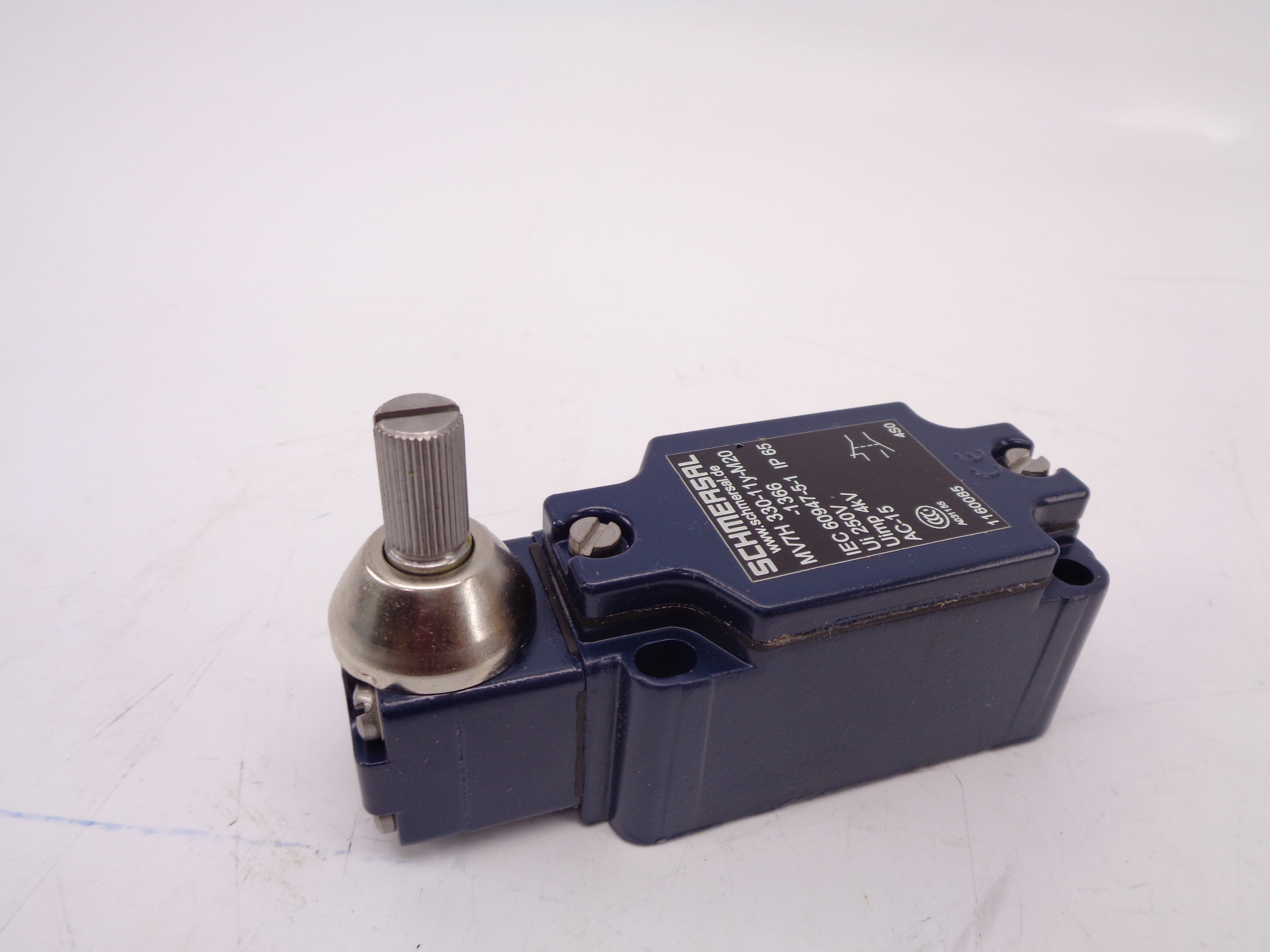 SCHMERSAL MV7H330-11Y-M20-1366 NSMP