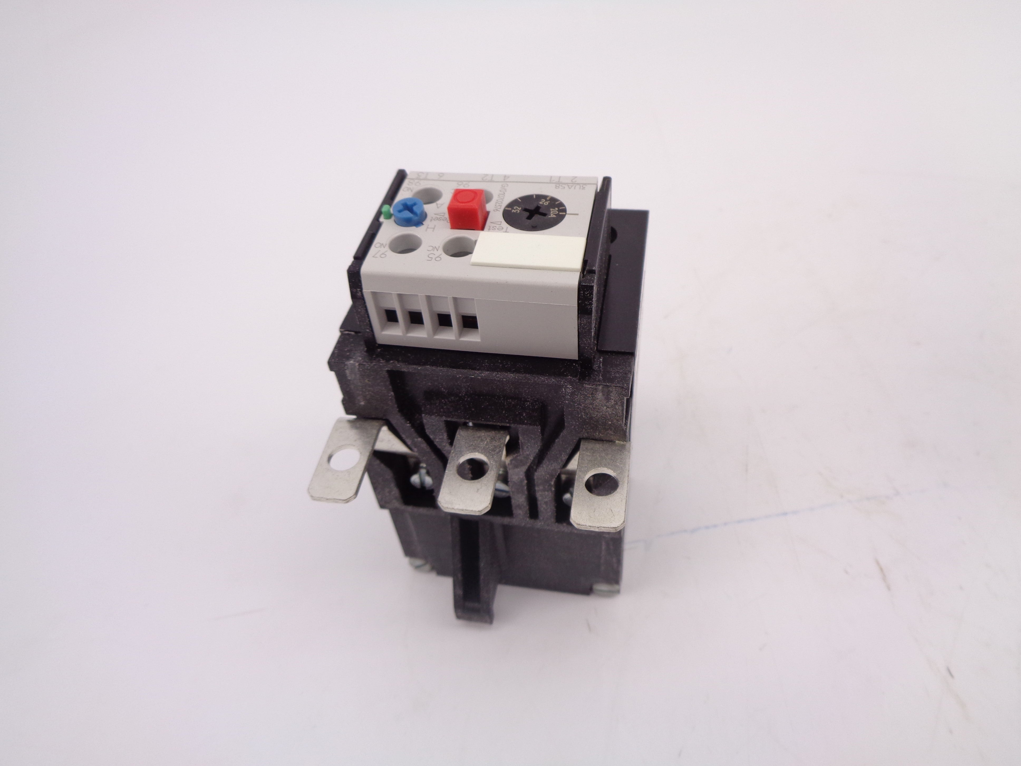 SIEMENS 3UA5800-2D 20-32A NSMP