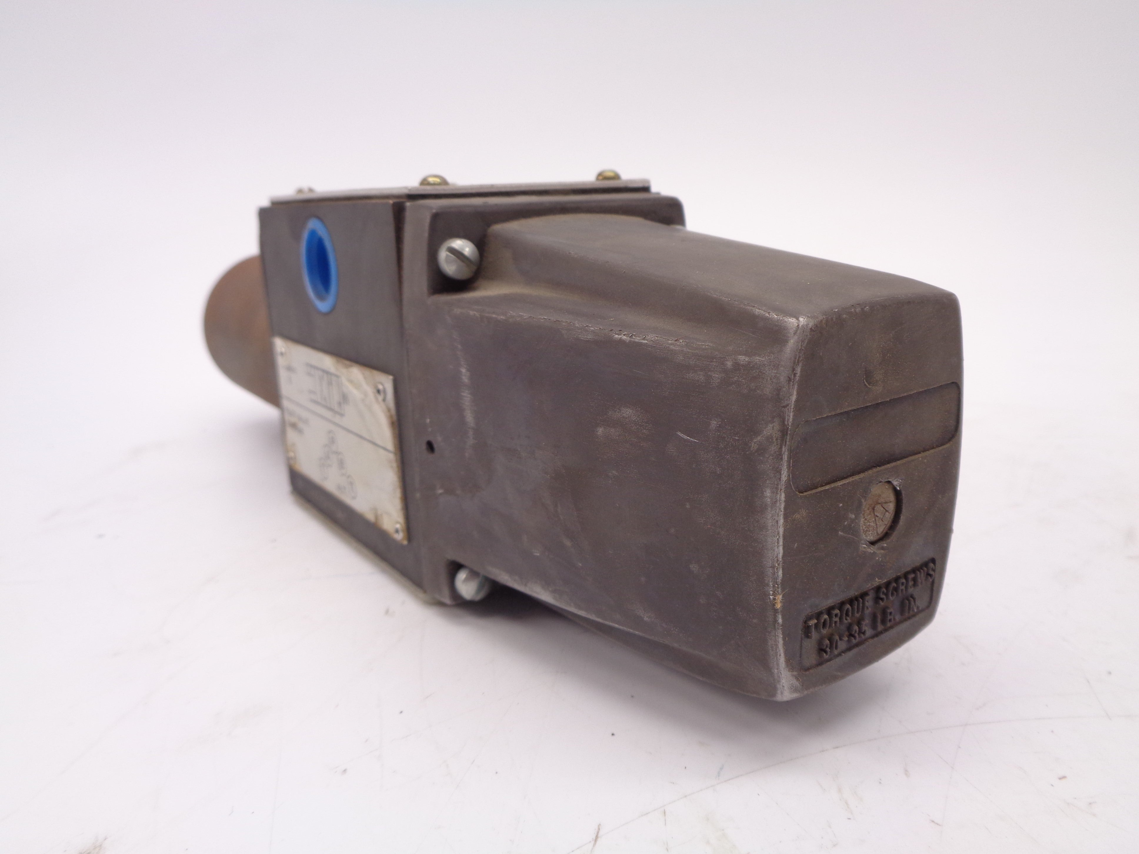 VICKERS 334924F3SDG4S4012A 24V NSNP
