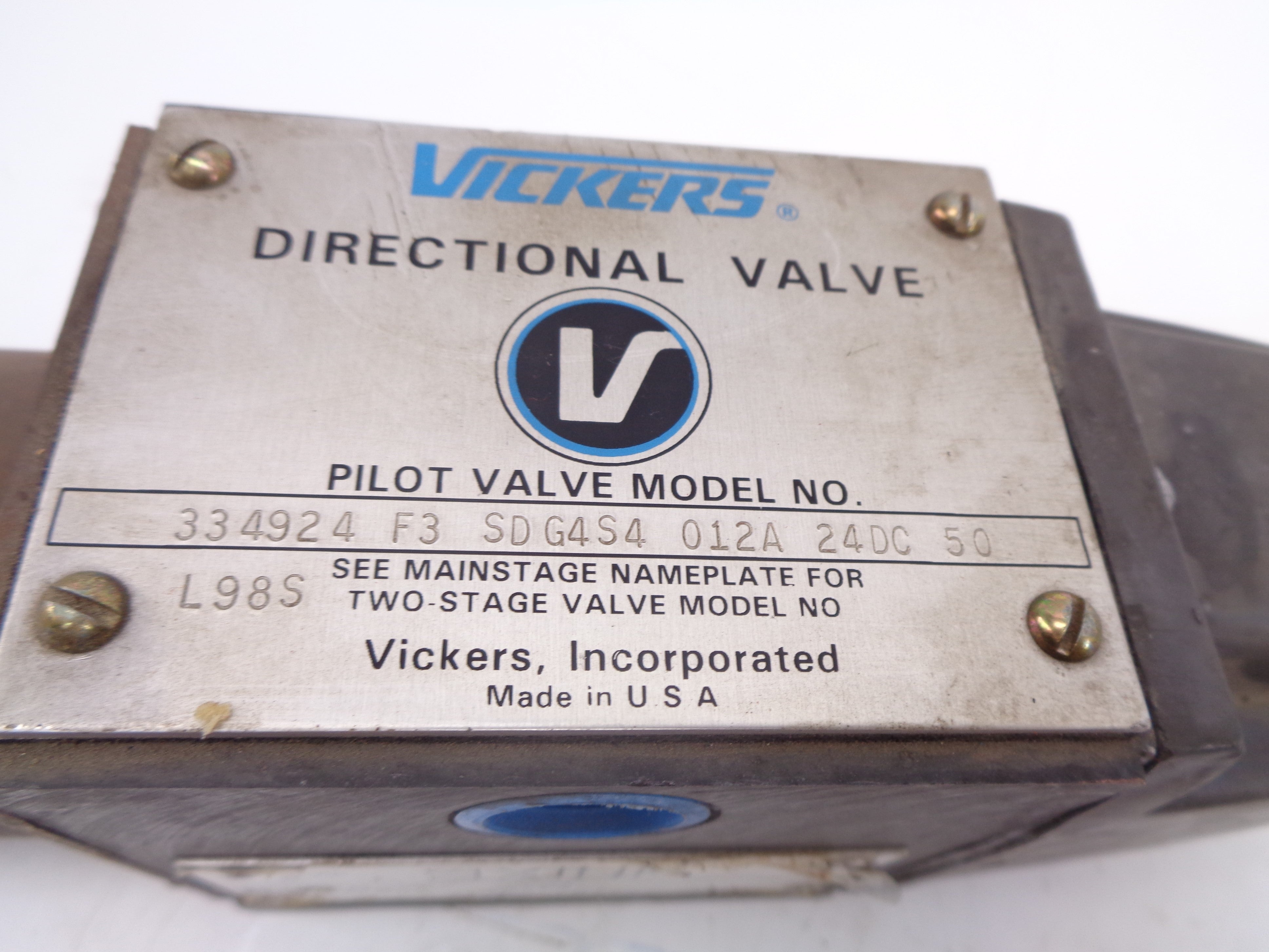 VICKERS 334924F3SDG4S4012A 24V NSNP