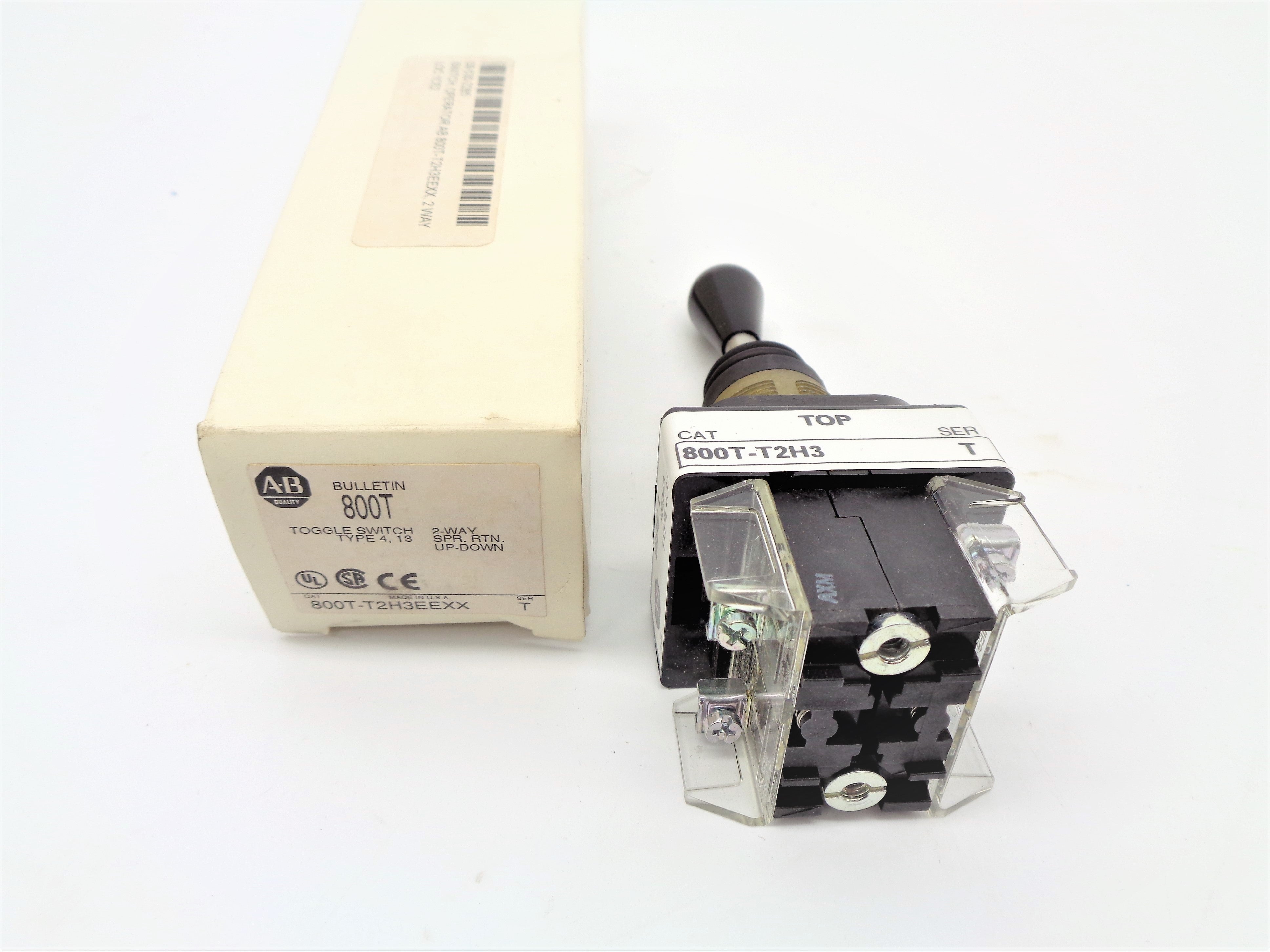ALLEN BRADLEY 800T-T2H3EEXX SER. T (WH) NSMP