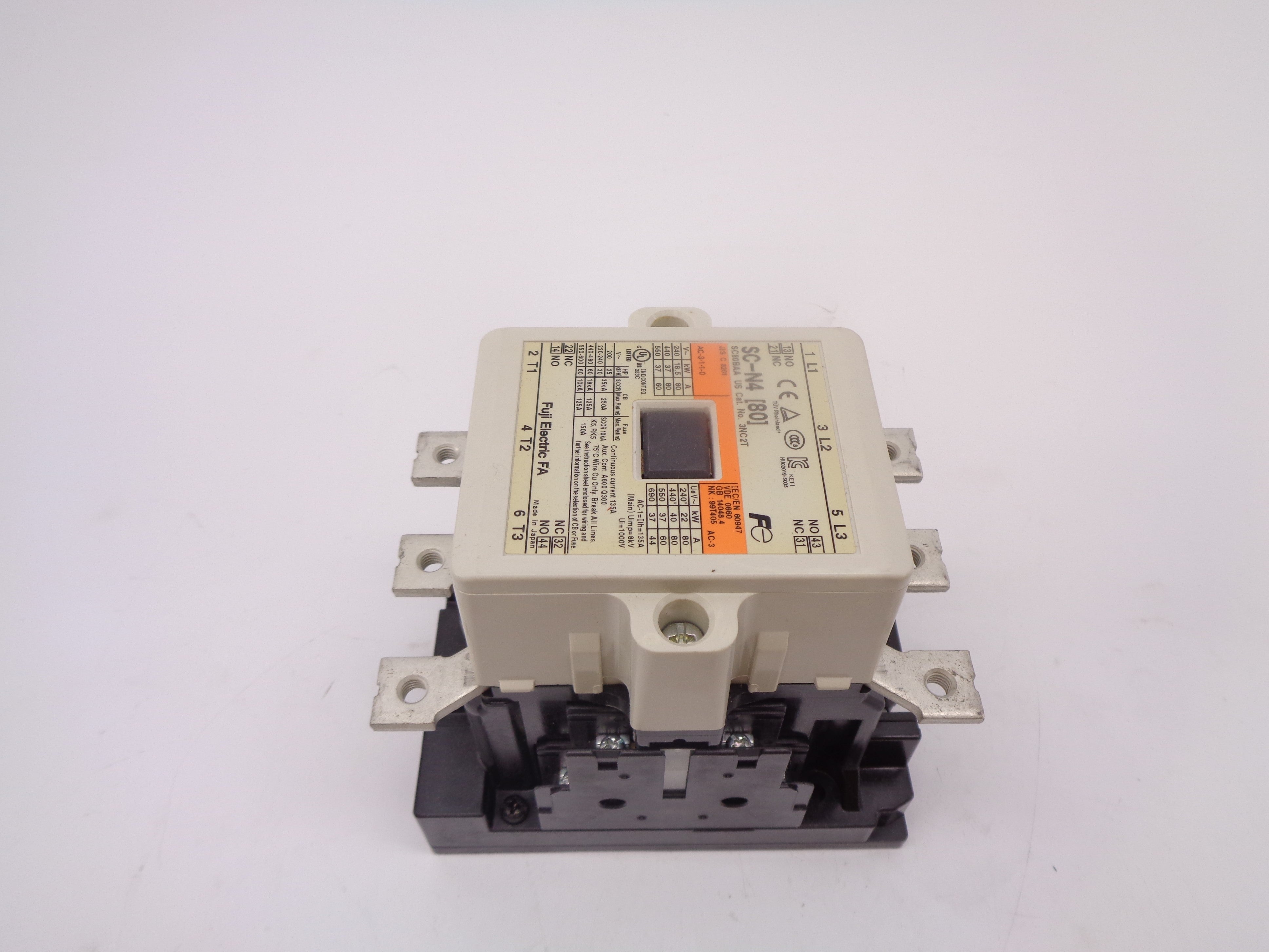 FUJI ELETRIC 3NC2T 100/110V NSNP