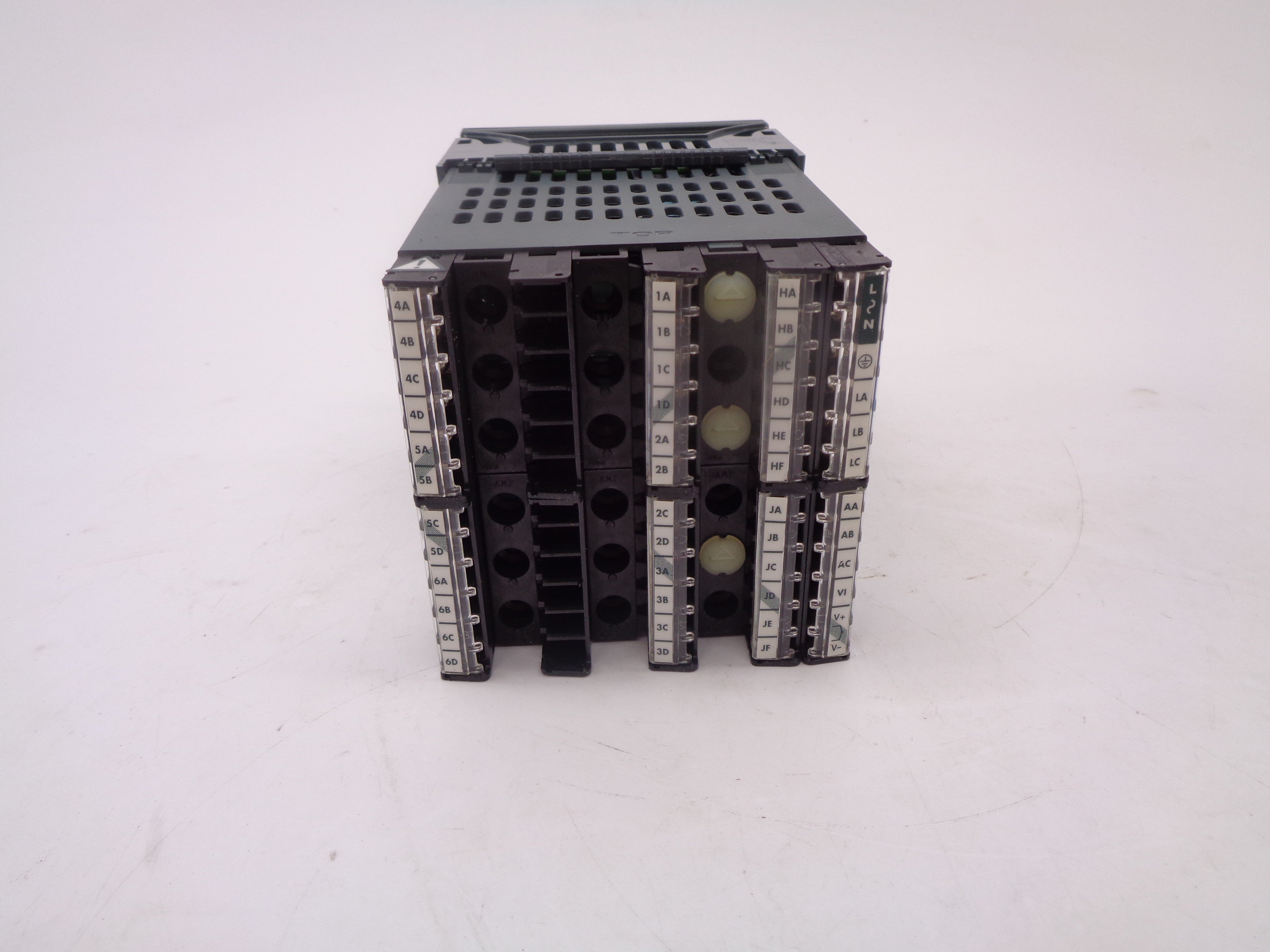 EUROTHERM 2404/CC/VH/R4/XX/XX/XX/XX/XX/XX/ENG NSMP