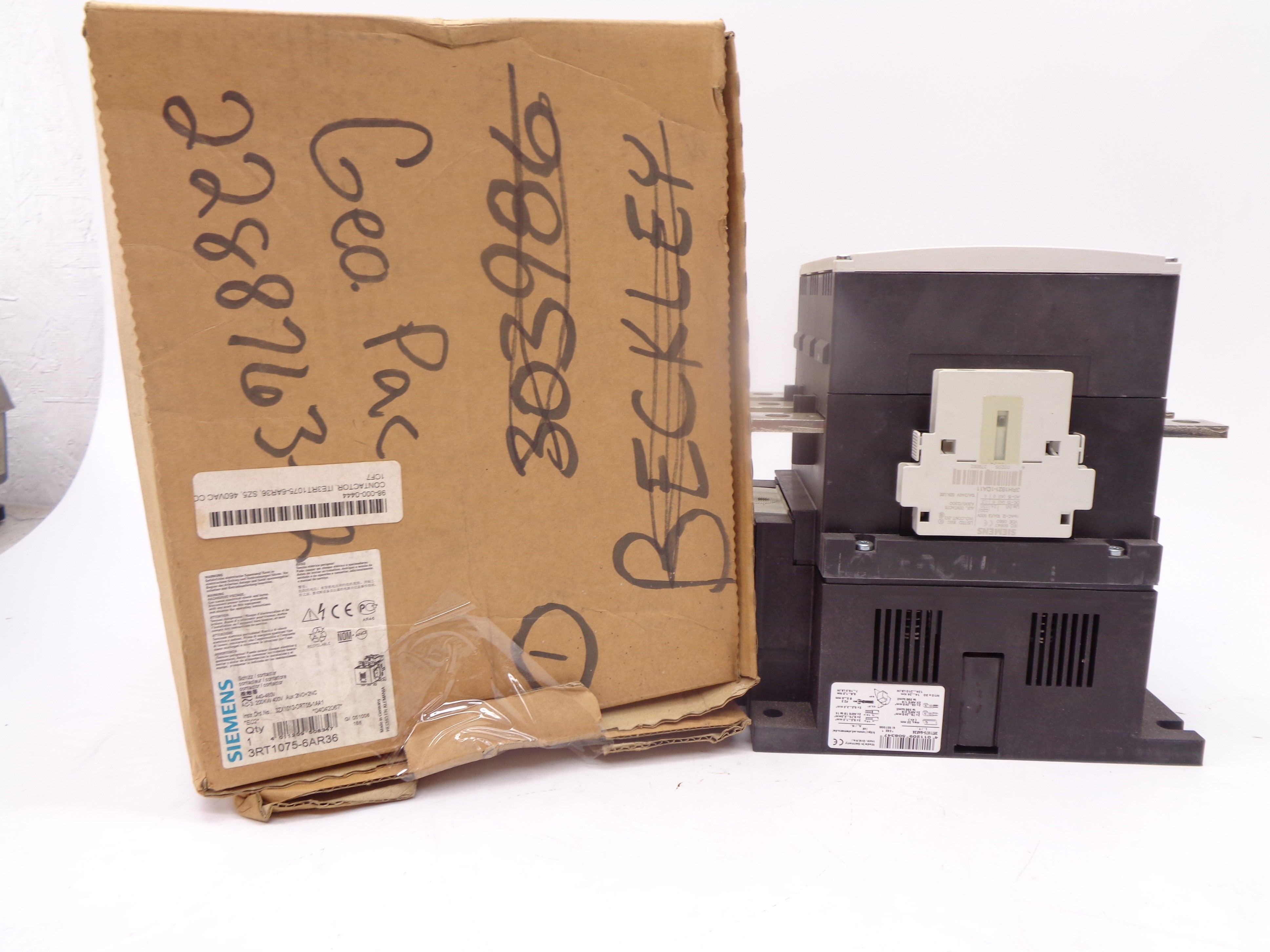 SIEMENS 3RT1075-6AR36 120V NSMP
