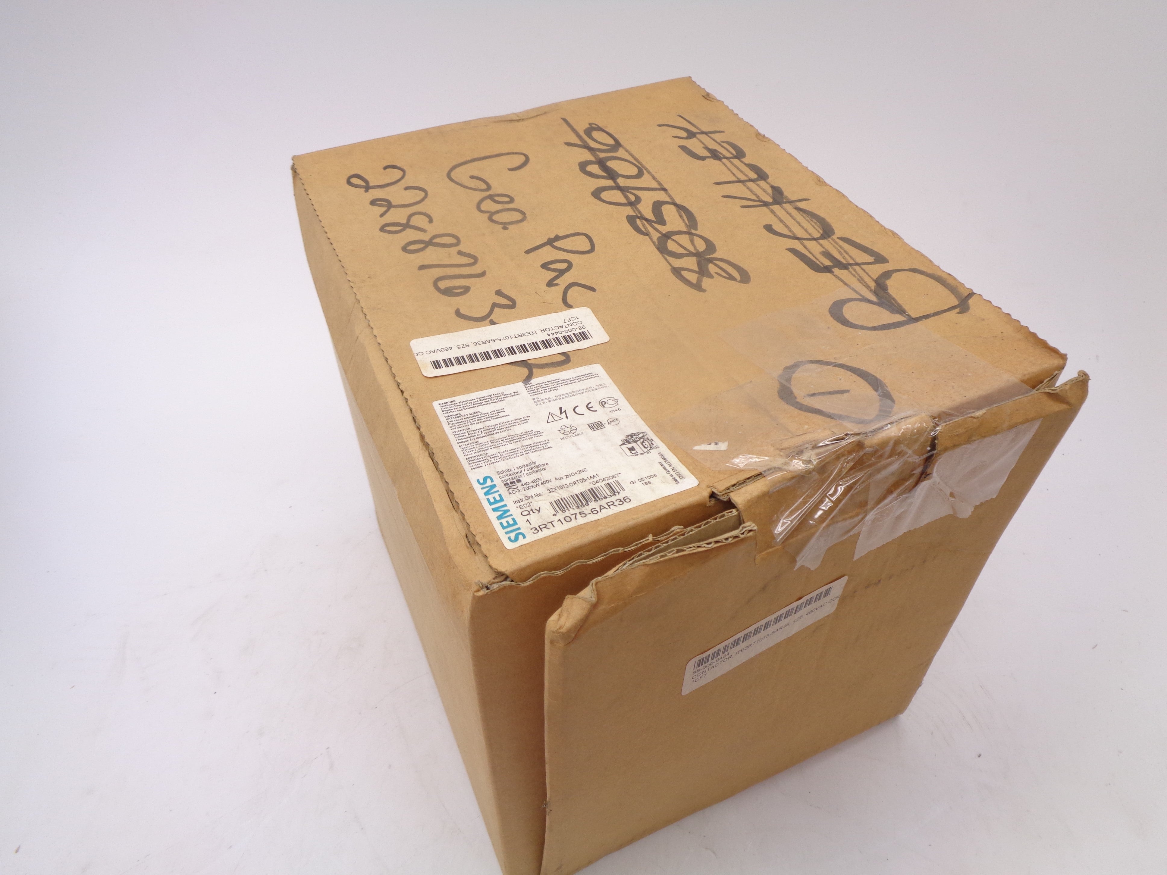 SIEMENS 3RT1075-6AR36 120V NSMP