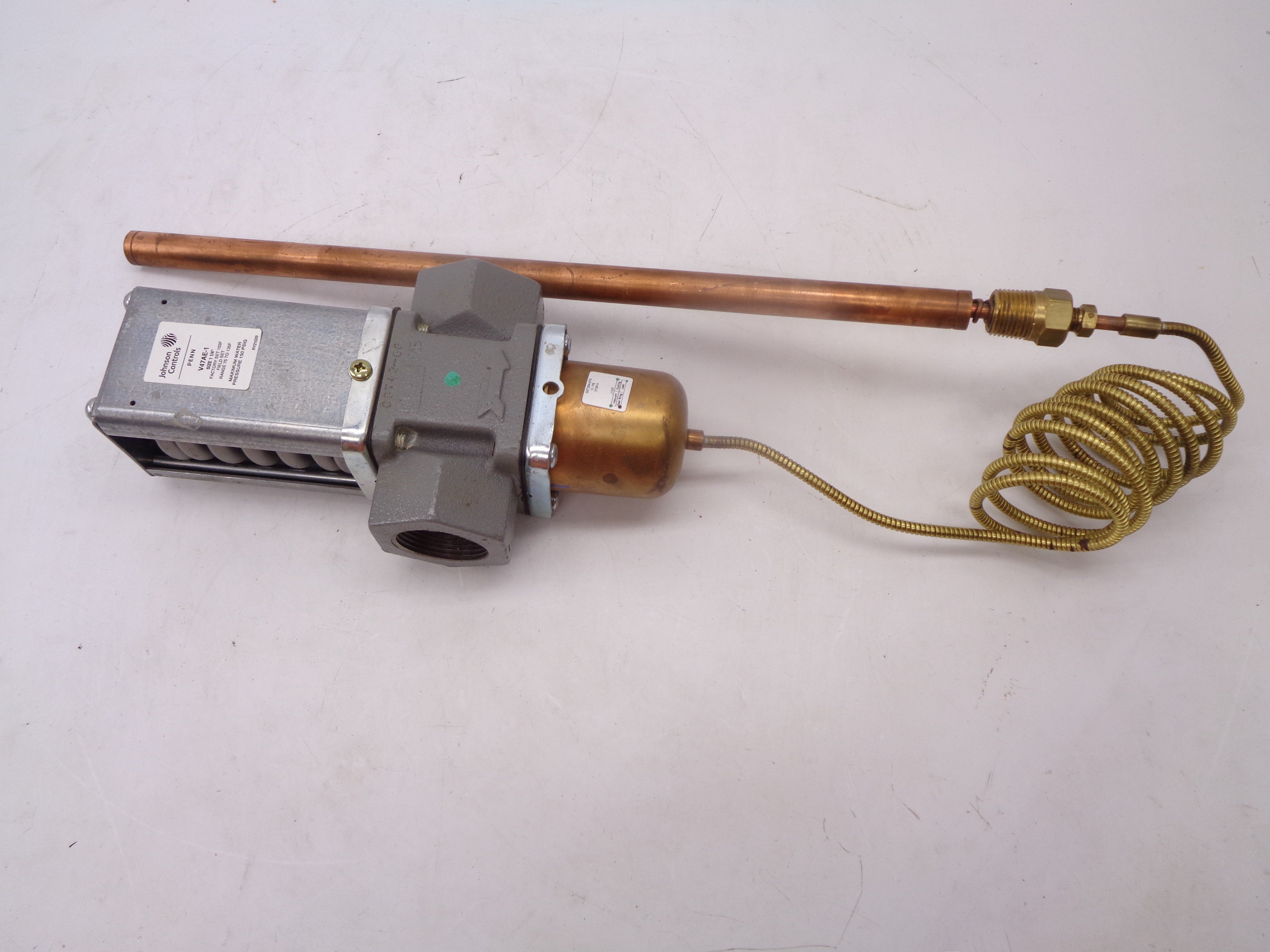 JOHNSON CONTROLS V47AE-1C 213PSI NSMP