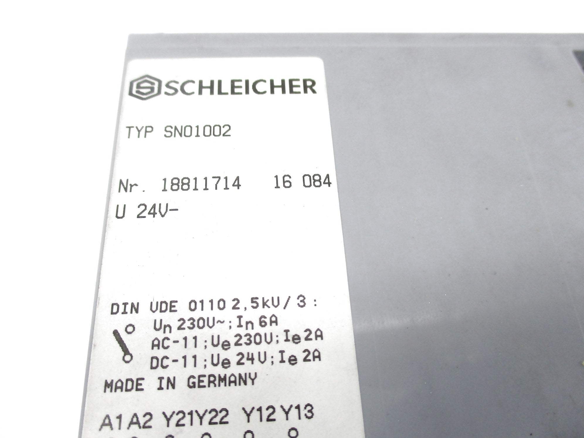 SCHLEICHER SN01002 24V NSNP