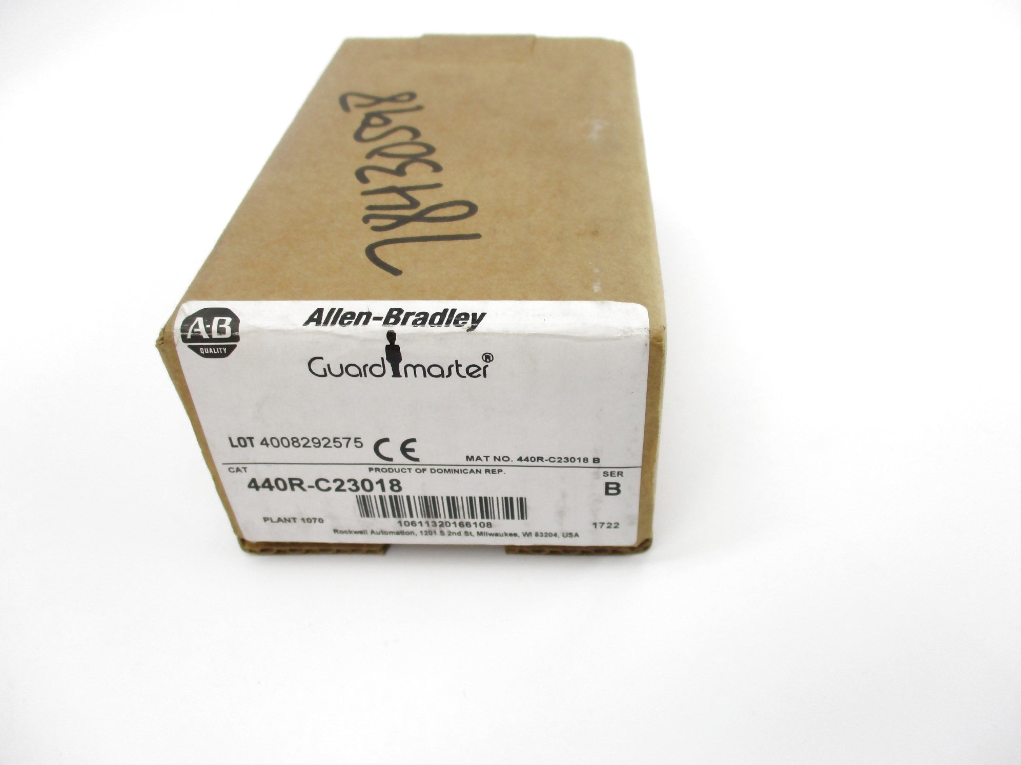 ALLEN BRADLEY 440R-C23018 SER. B 110V (BR/WH) NSMP