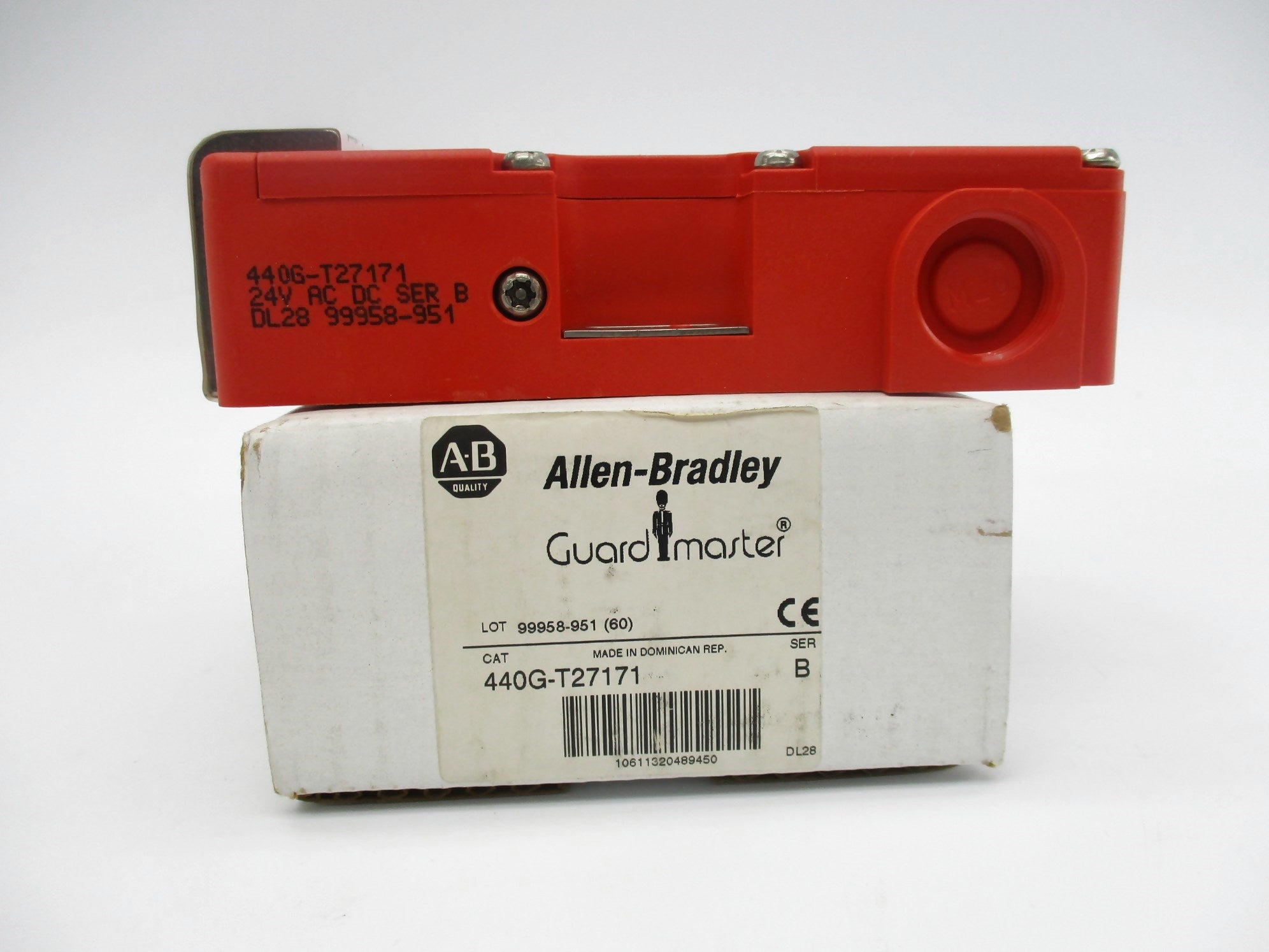 ALLEN BRADLEY 440G-T27171 SER. B  (WH) NSMP