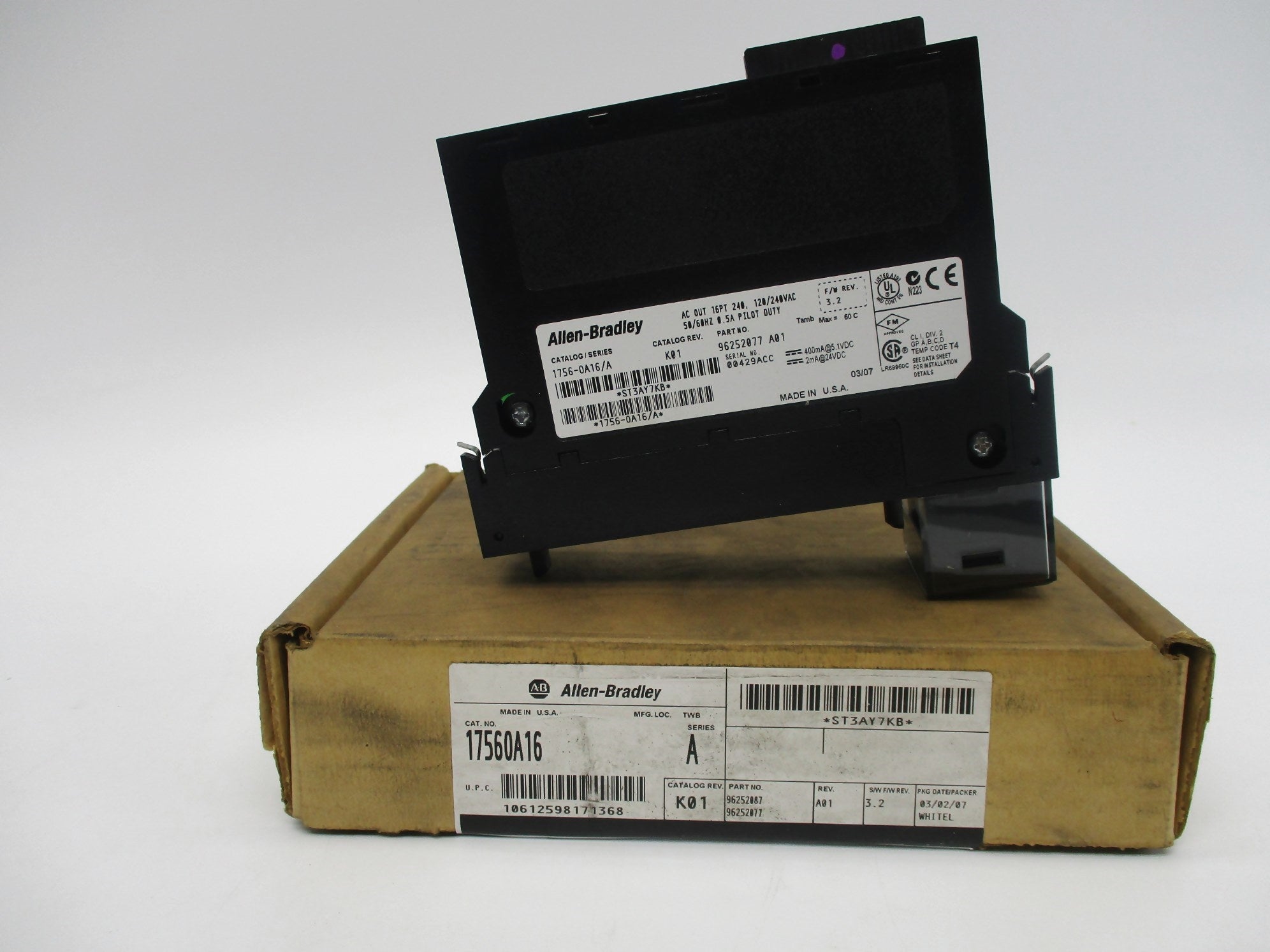 ALLEN BRADLEY 1756-OA16 SER. A F/W 3.2 NSMP