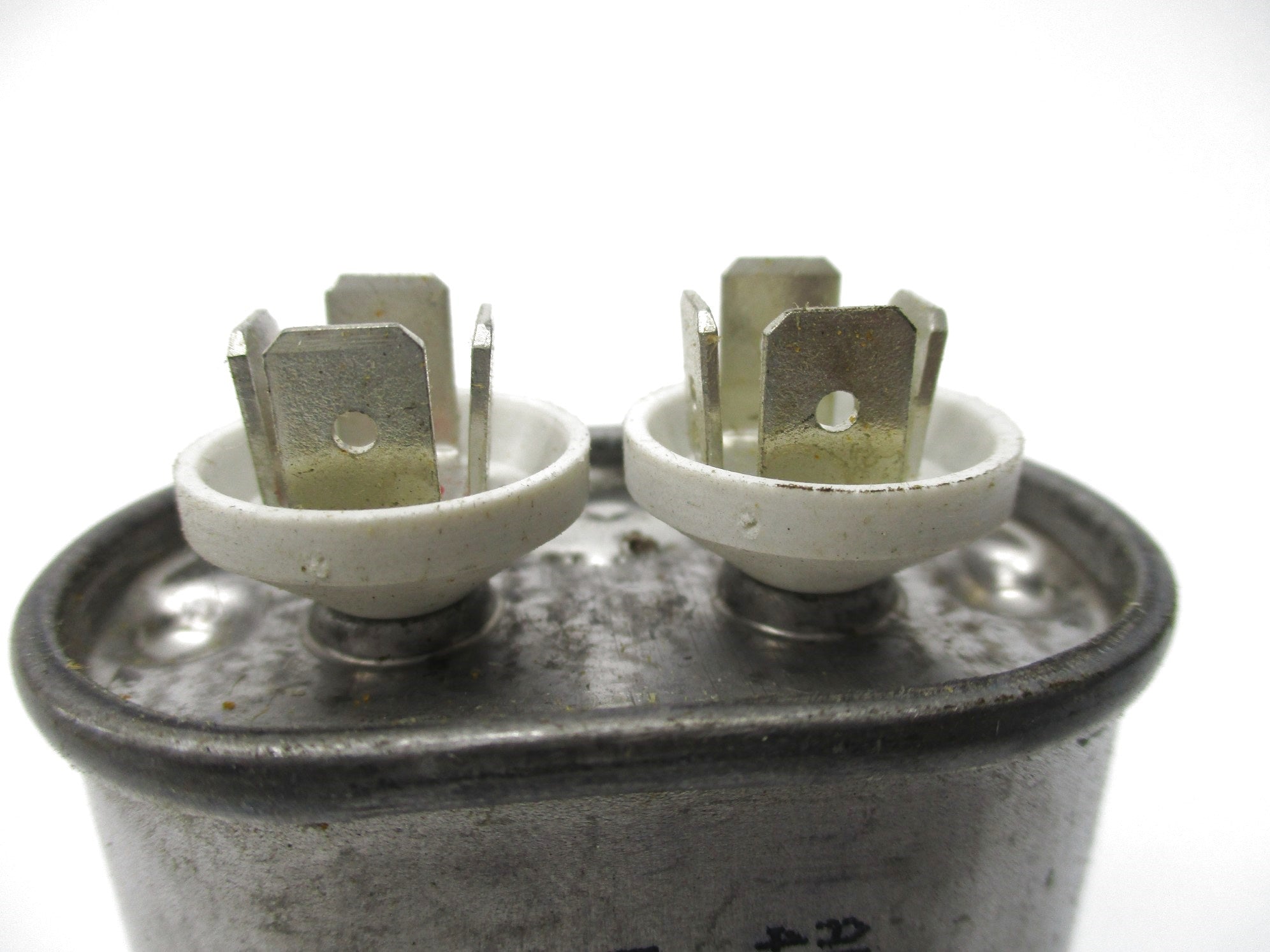 AEROVOX P50G3704EK1 NSNP