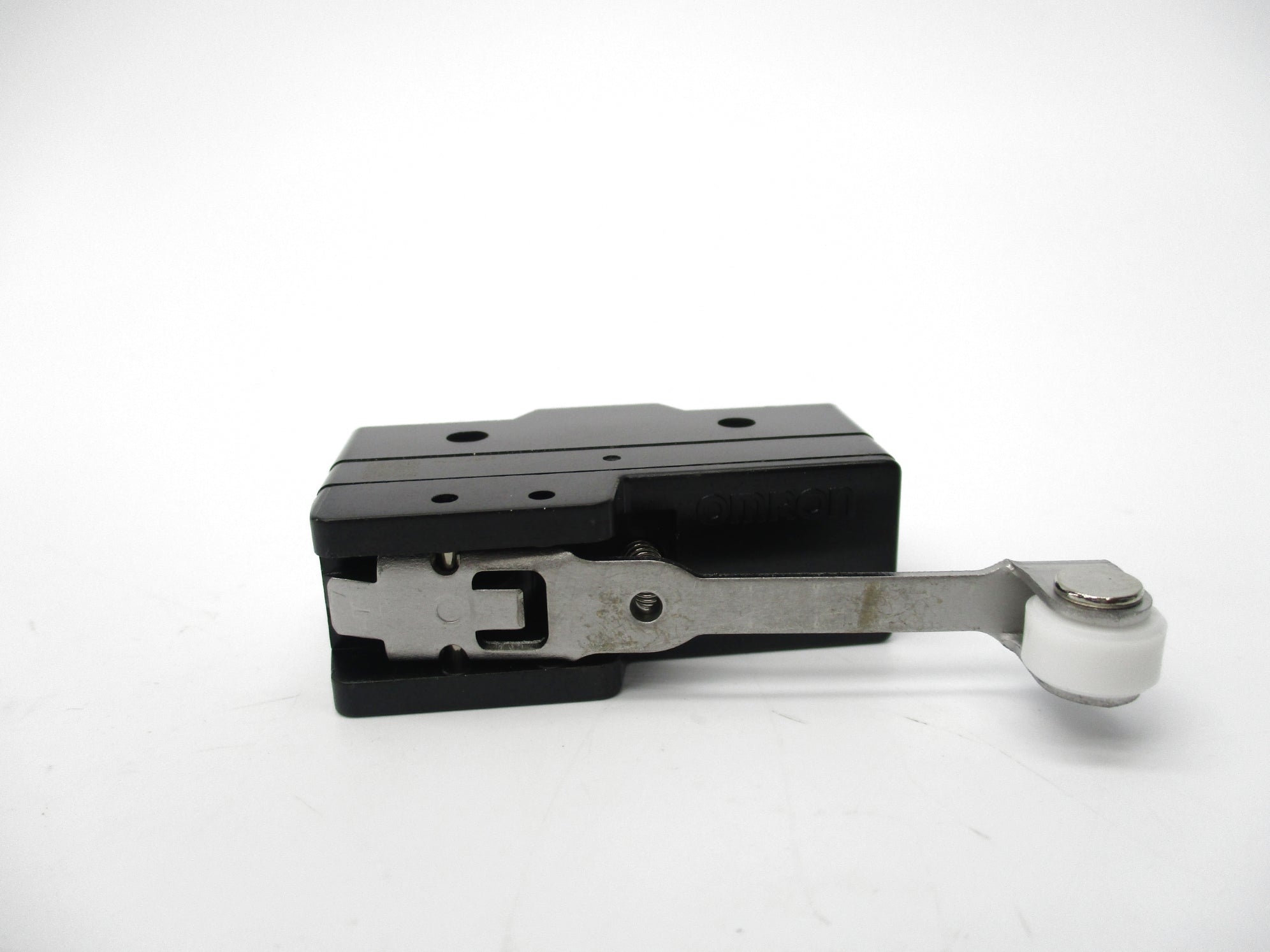 OMRON Z-15GW2-B7-K (AS PICTURED) NSNP
