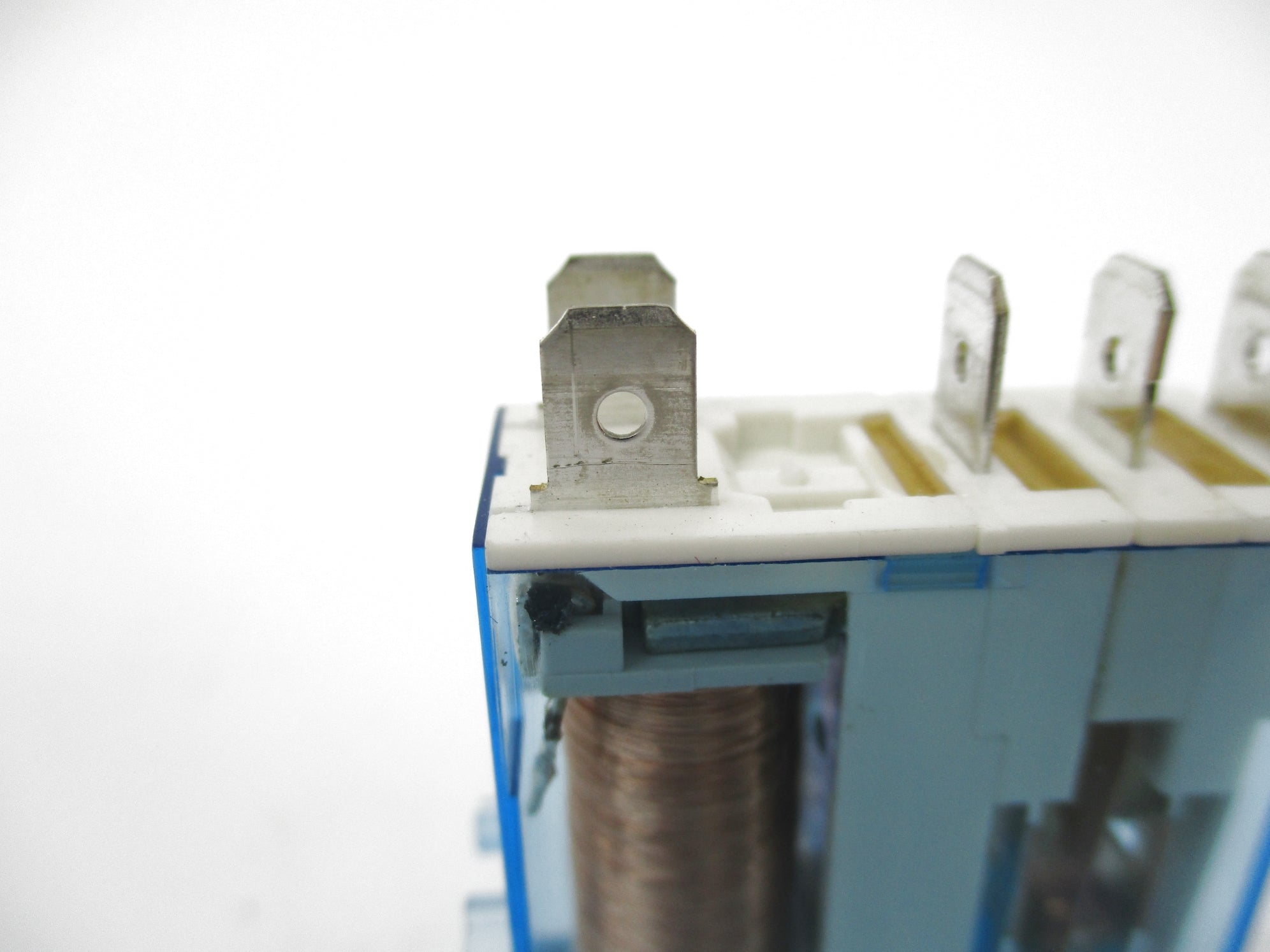 INDUSTRIAL SPARE PART 700-HK36Z12 SER. B 12V UNMP