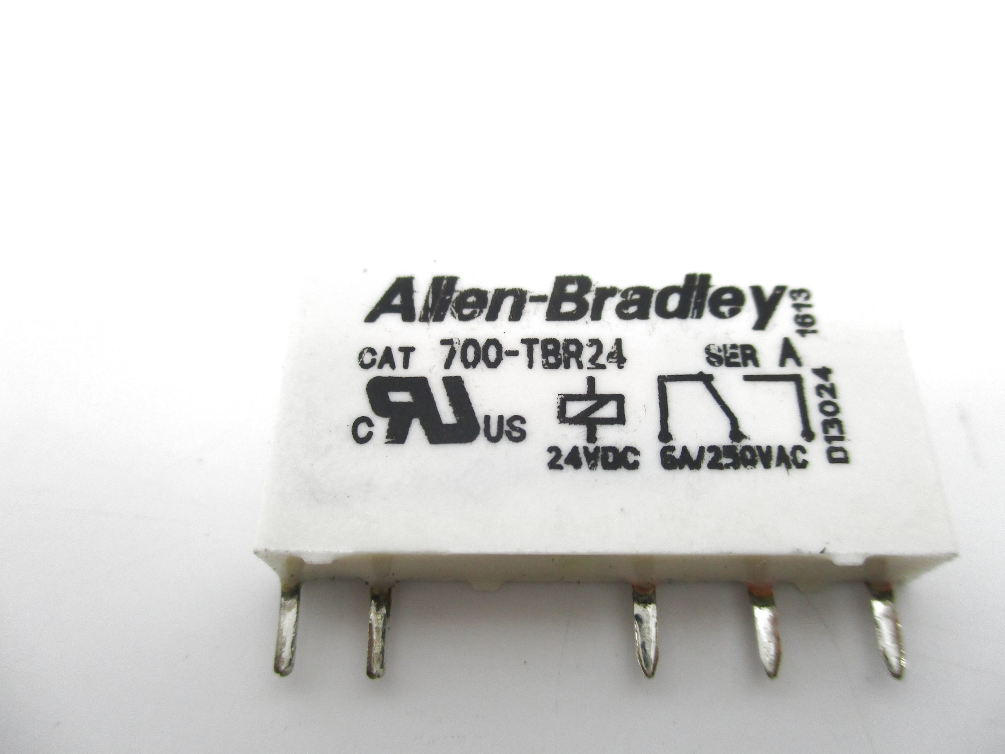 ALLEN BRADLEY 700-TBR24 SER. A NSMP