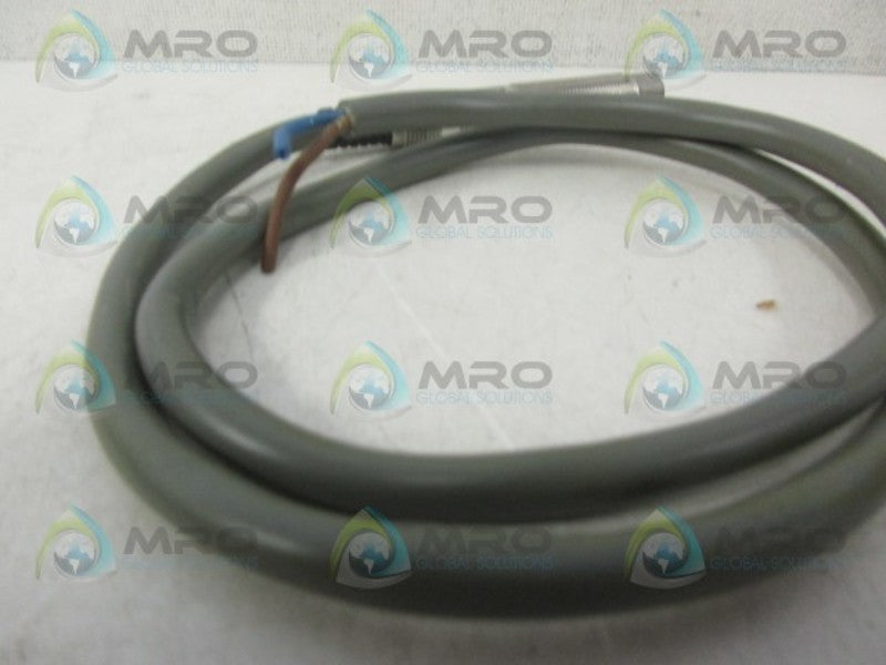 ALLEN BRADLEY 871TM-B4C12-A2 SER.A PROXIMITY SENSOR *USED*