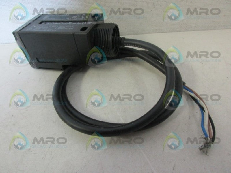 ALLEN BRADLEY 42GRU-9203 SER B PHOTOSWITCH *USED