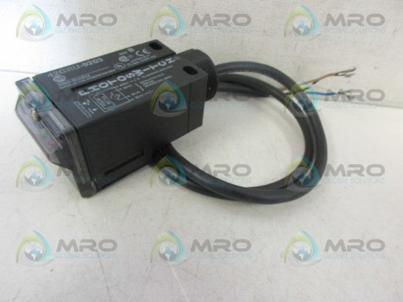 ALLEN BRADLEY 42GRU-9203 SER B PHOTOSWITCH *USED