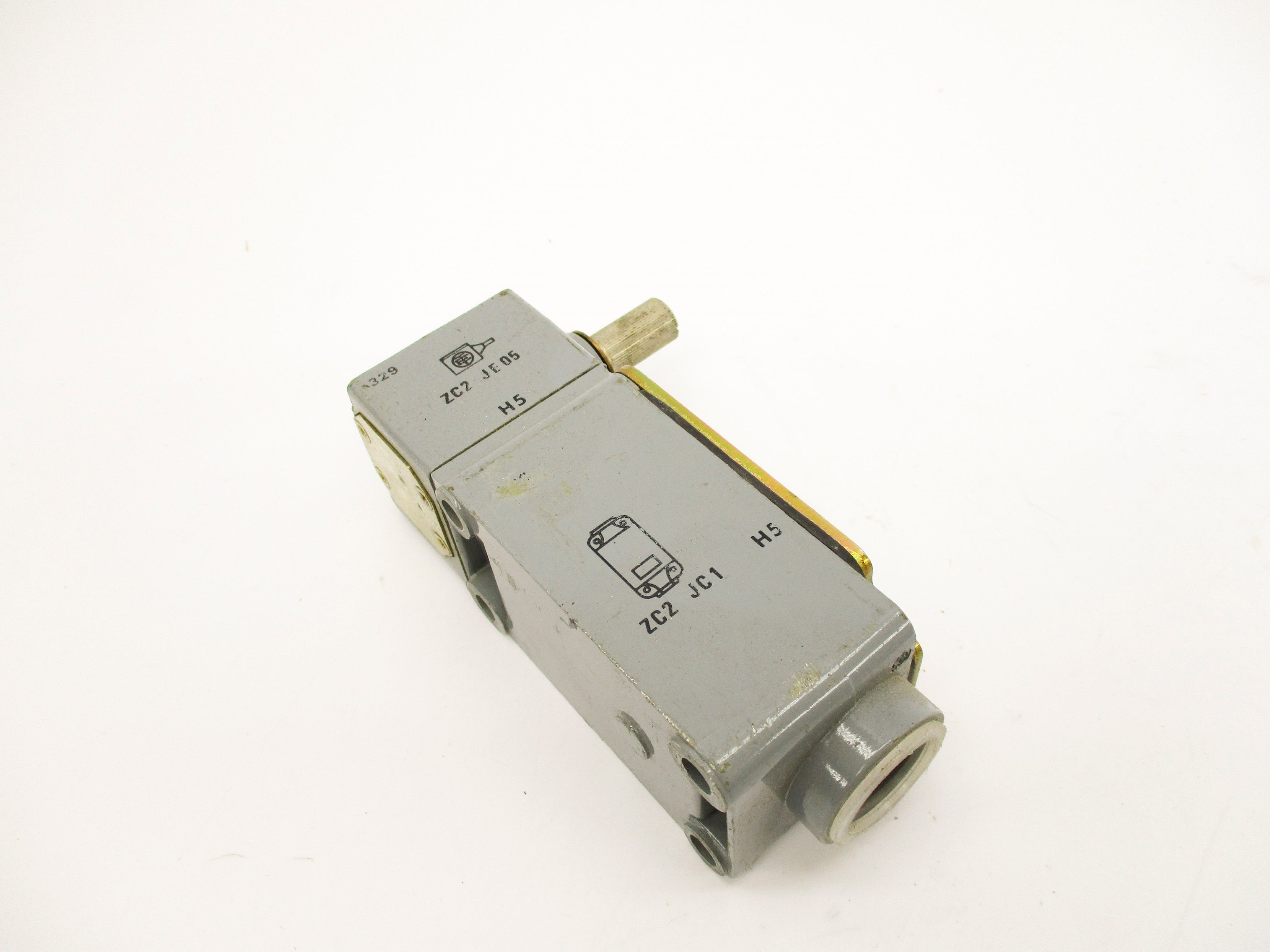 TELEMECANIQUE ZC2JC1H5 NSNP