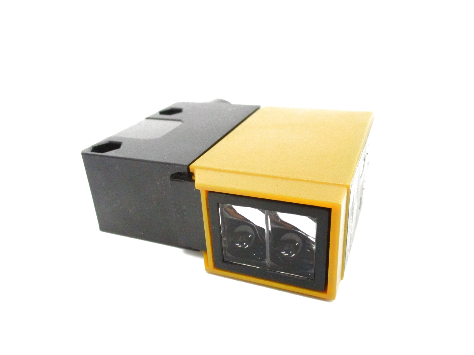 OMRON E3A2-DS70M4T 24-240VAC NSMP