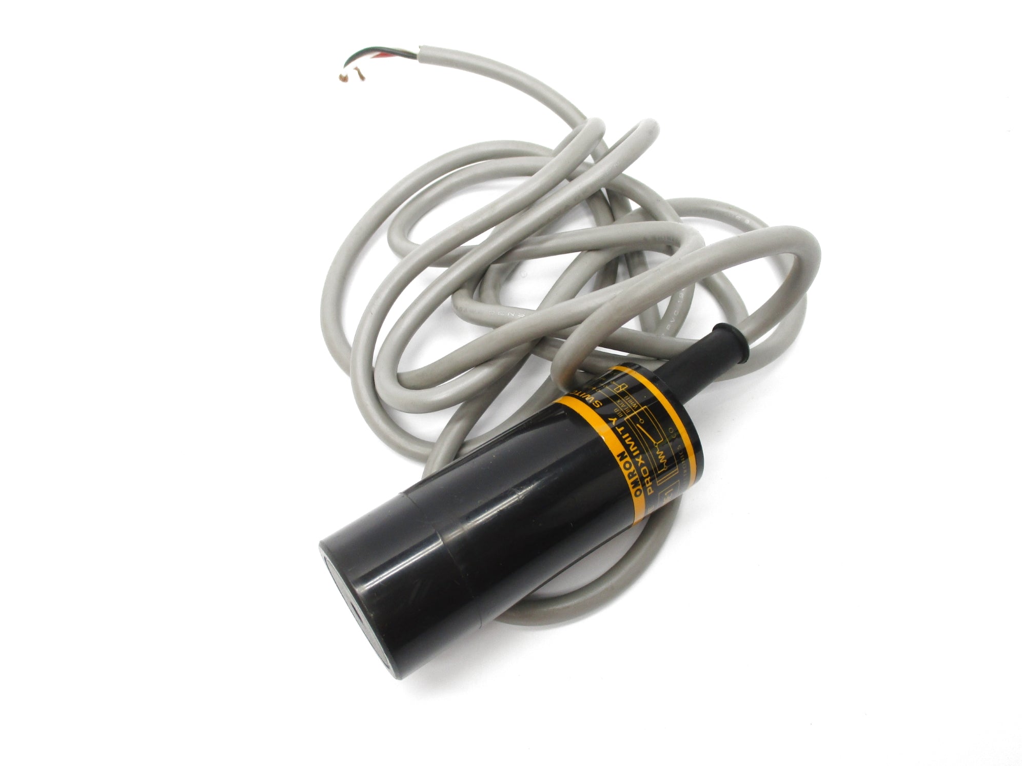 OMRON E2K-C25ME1 (AS PICTURED) NSMP