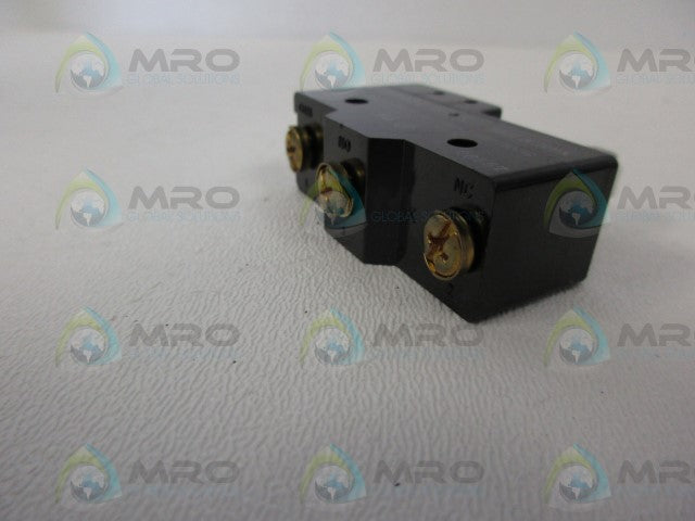 OMRON Z-15GW22-B7K  BASIC SWITCH *NEW NO BOX*