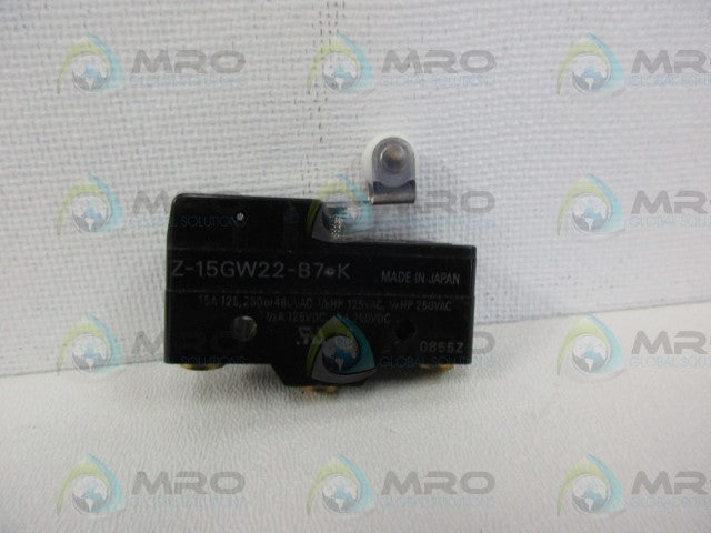 OMRON Z-15GW22-B7K  BASIC SWITCH *NEW NO BOX*