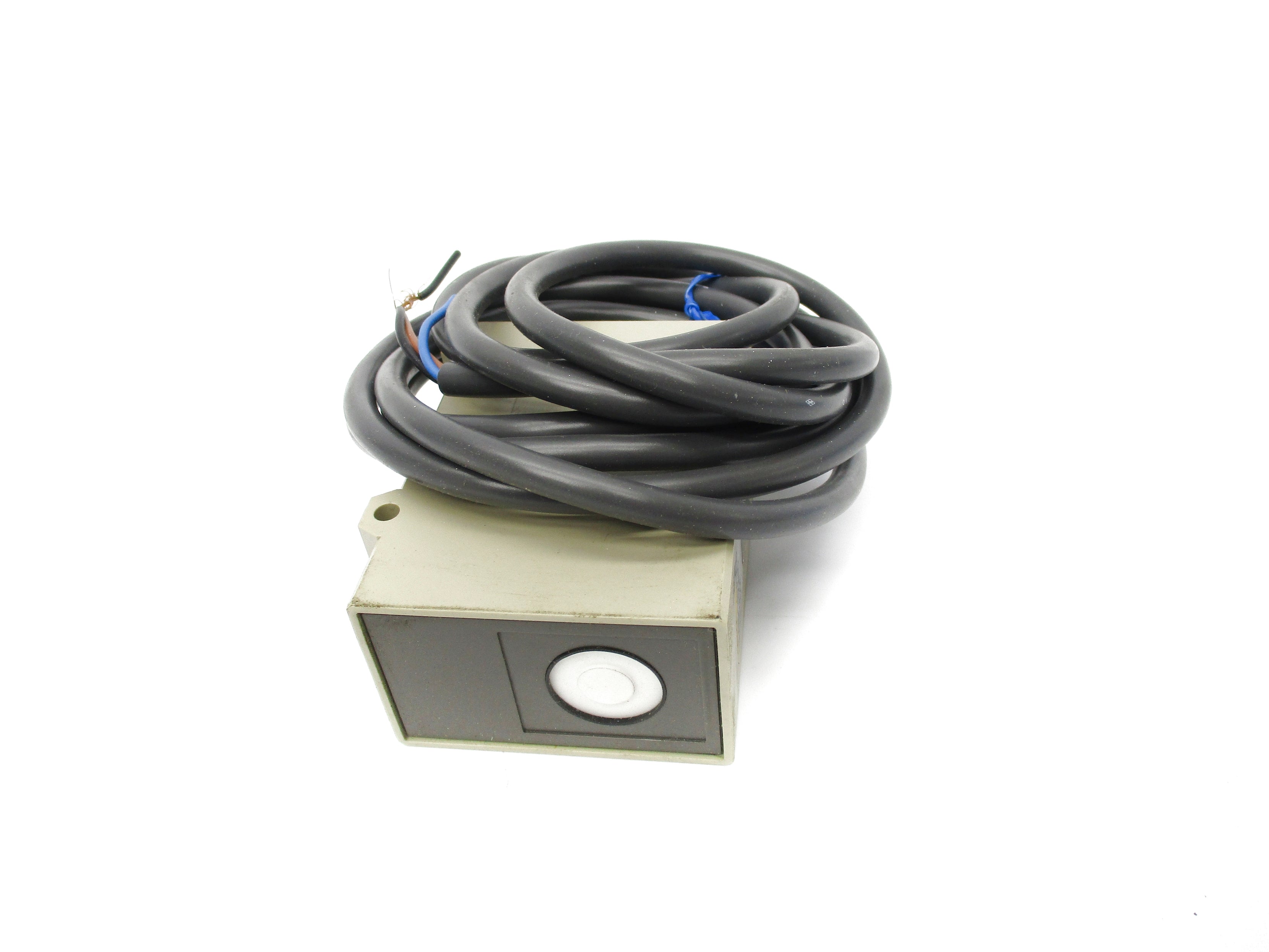 OMRON E4B-LS70E4 NSMP