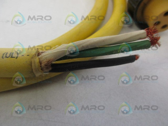 DANIEL WOODHEAD 32323 3P FEMALE CONNECTOR *USED*