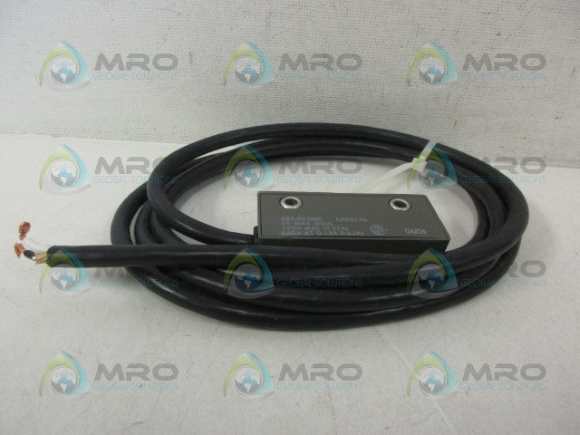 SENTROL 151-6Z-06K 120V GUGARD SWITCH *NEW NO BOX*