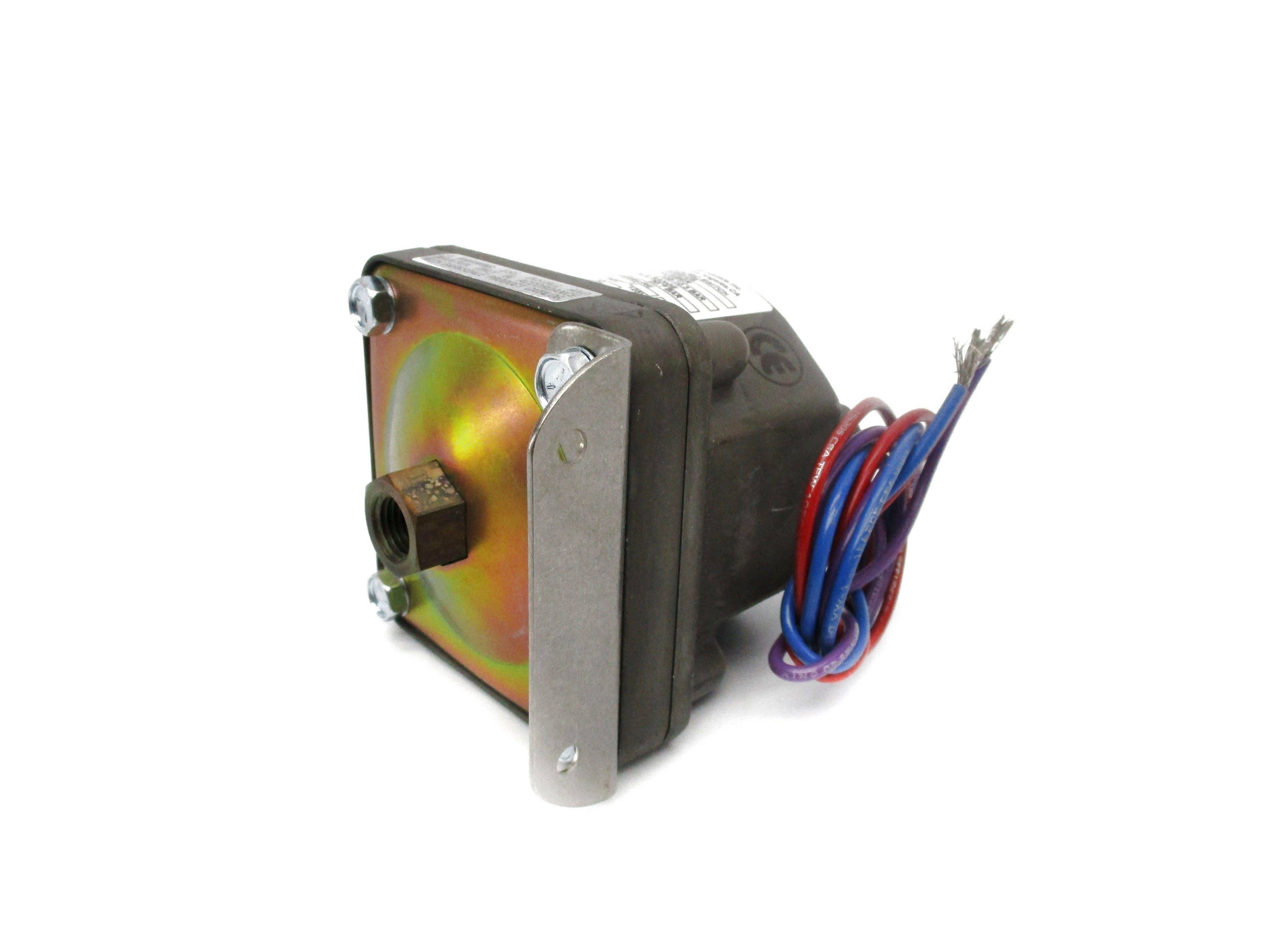 BARKSDALE D1H-A150SS-CS 300PSI NSMP