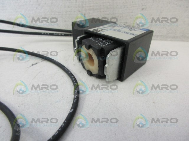 MAC PID-121CAAA 220/240VAC 30-150 PSI SOLENOID VALVE *USED*