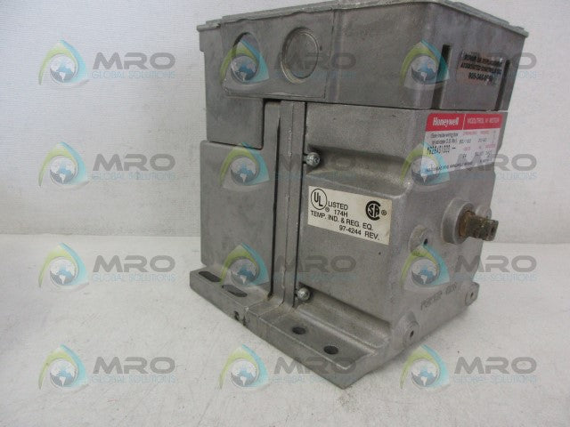 HONEYWELL M6284D1000 MODUTROL IV MOTOR(AS PICTURED) *USED*