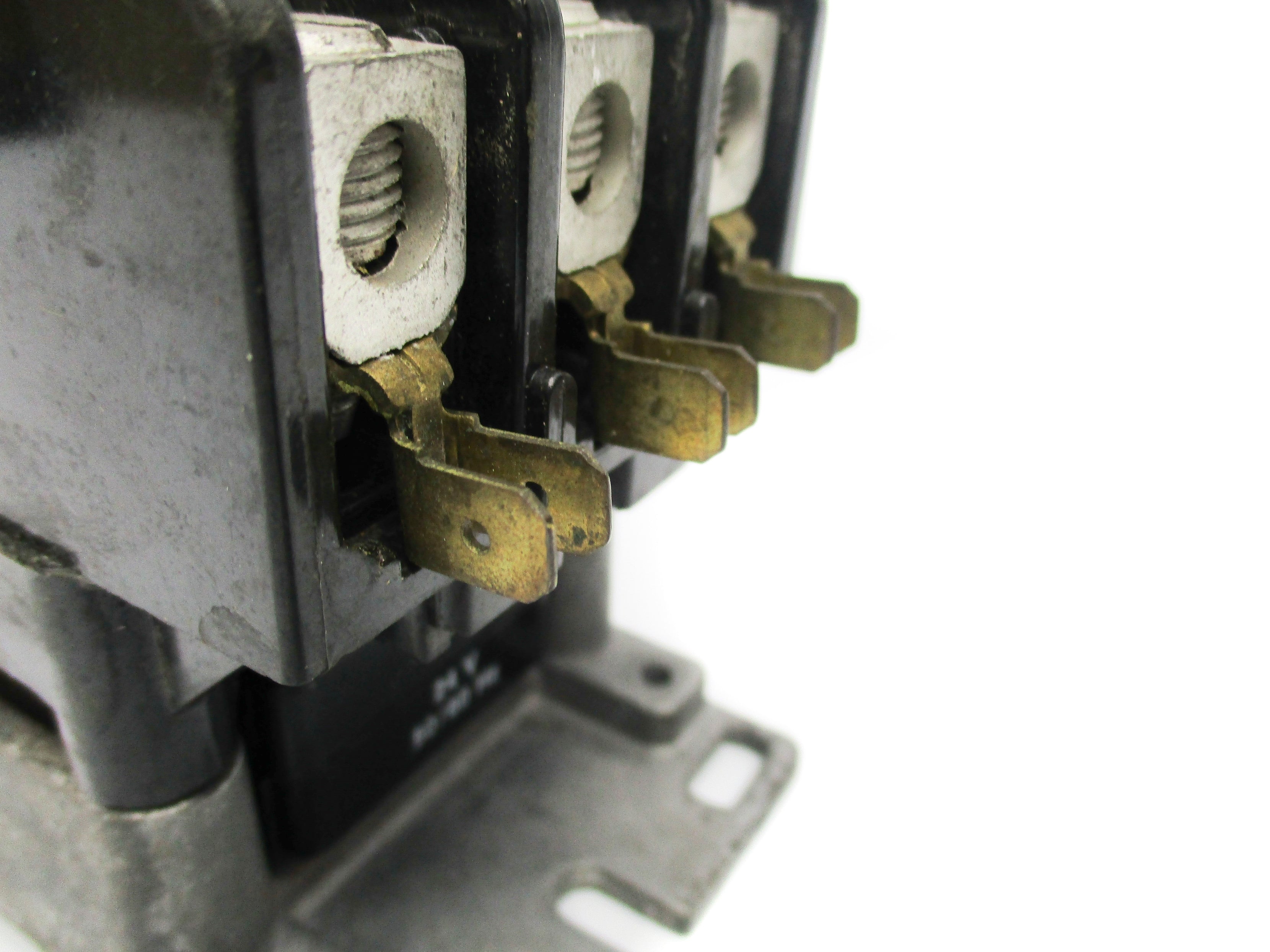 GENERAL ELECTRIC CR353AD3BH1AB 24V UNMP