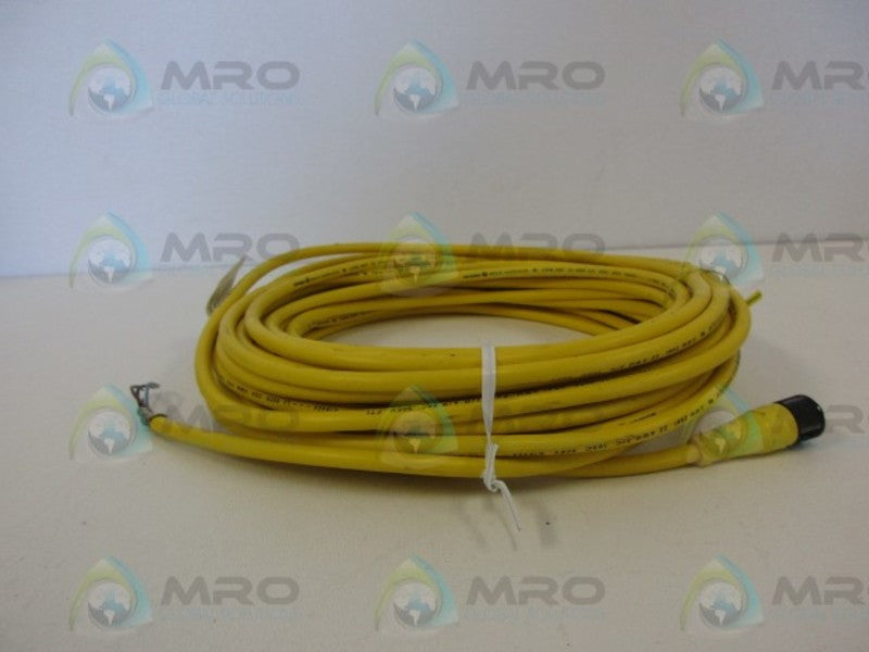 IFM EFECTOR W80204 CABLE CONNECTOR *NEW NO BOX*