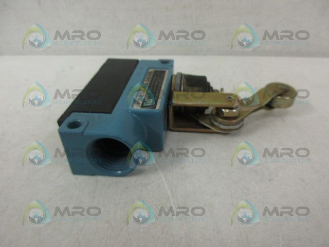 MICROSWITCH BZG1-2RN2 LIMIT SWITCH *USED*