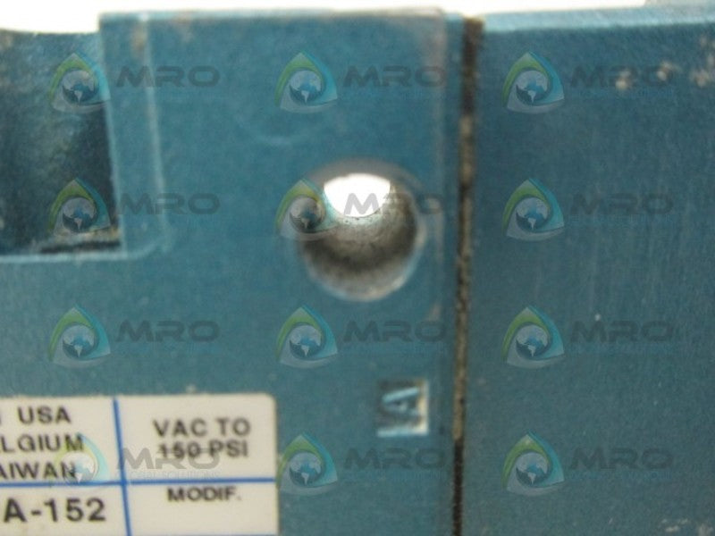 MAC 811C-PM-114CA-152 W/ PME-114CAAA SOLENOID VALVE *USED*