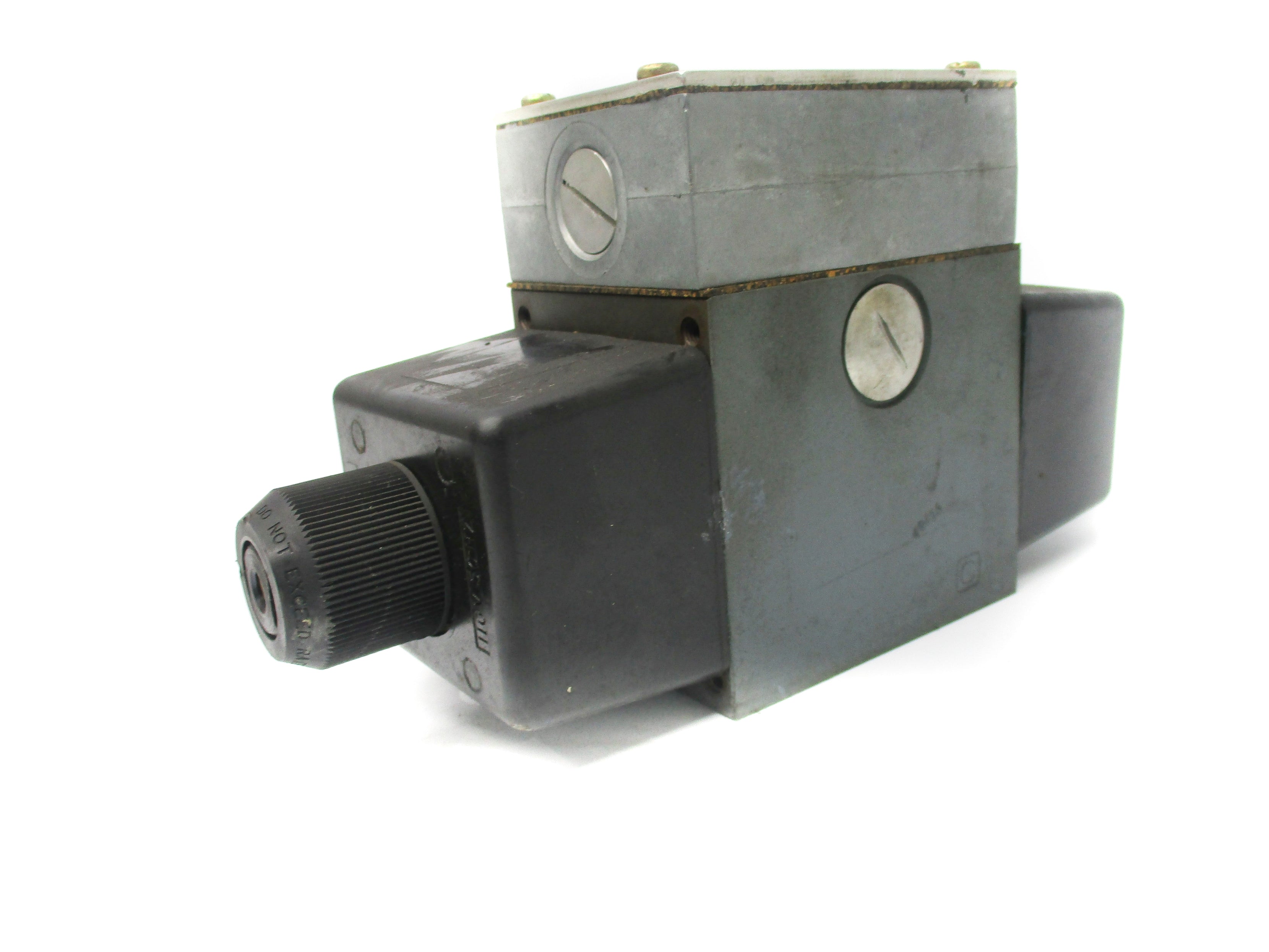 REXROTH 4WE10J31/CW110N9DAL/V NSNP