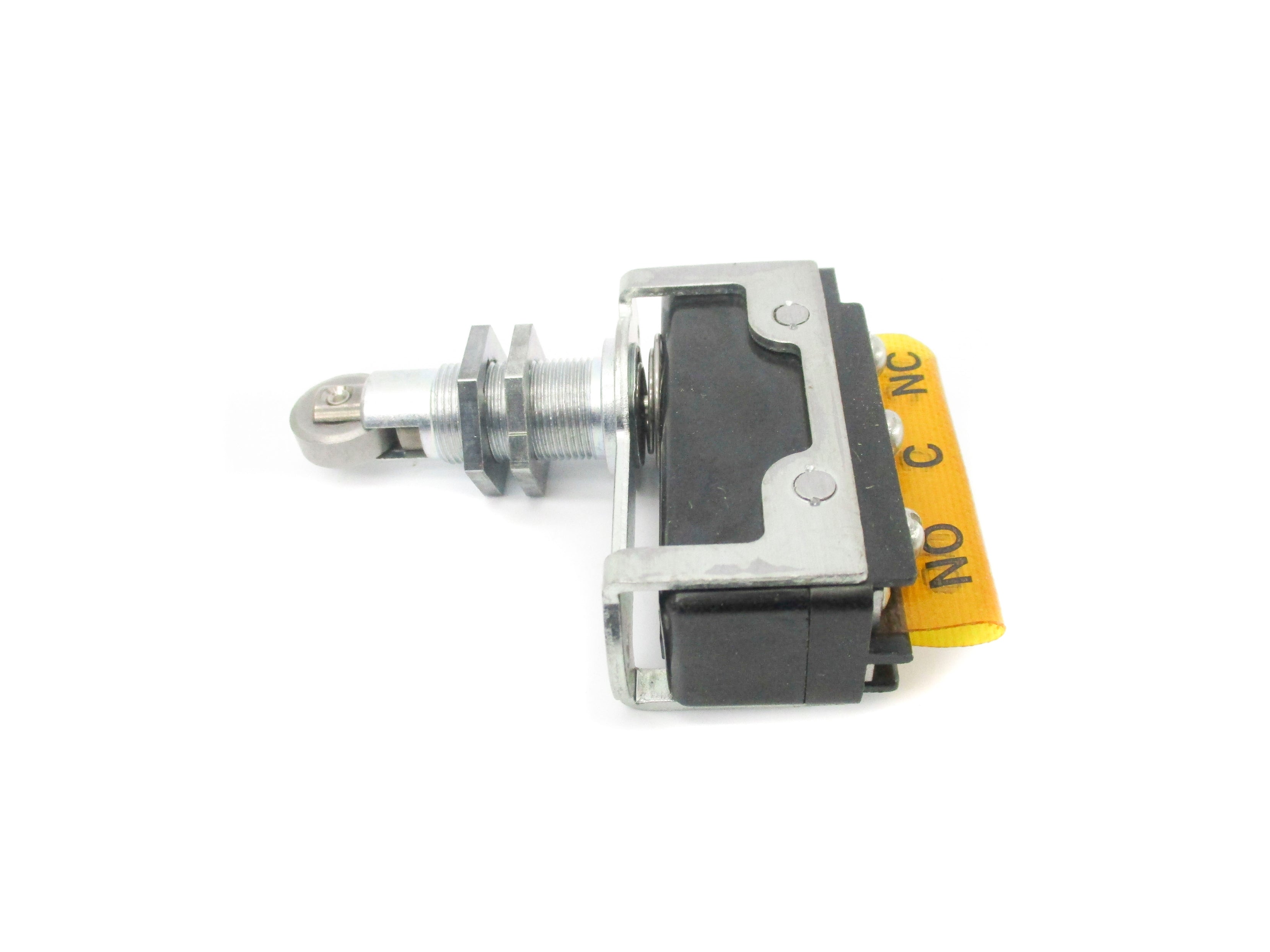 MICROSWITCH DT-2R-A7 (AS PICTURED) NSNP