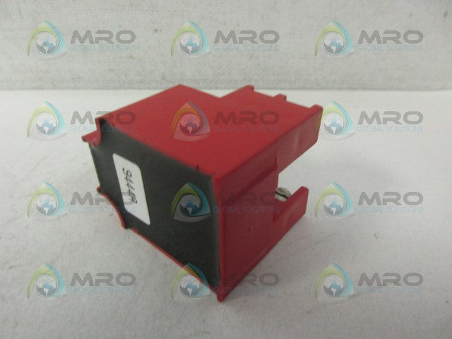 BANNER PBA-1 POWER BLOCK MODULE *USED*