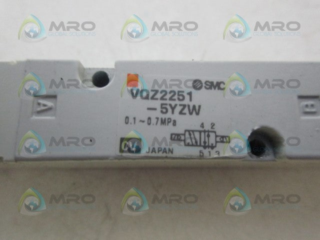 SMC VQZ2251-5YZW SOLENOID VALVE *USED*