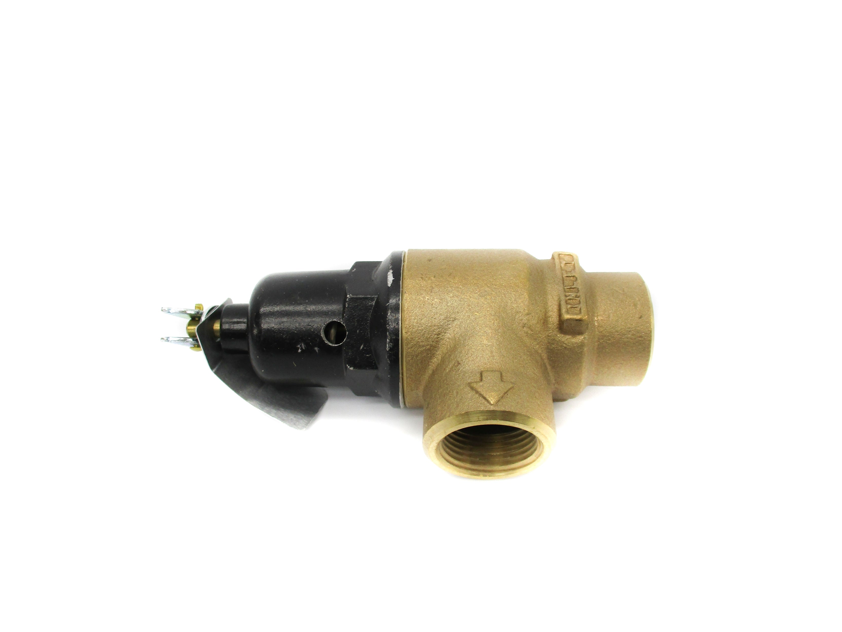 CASH ACME F82 20PSI 3/4" NSNP